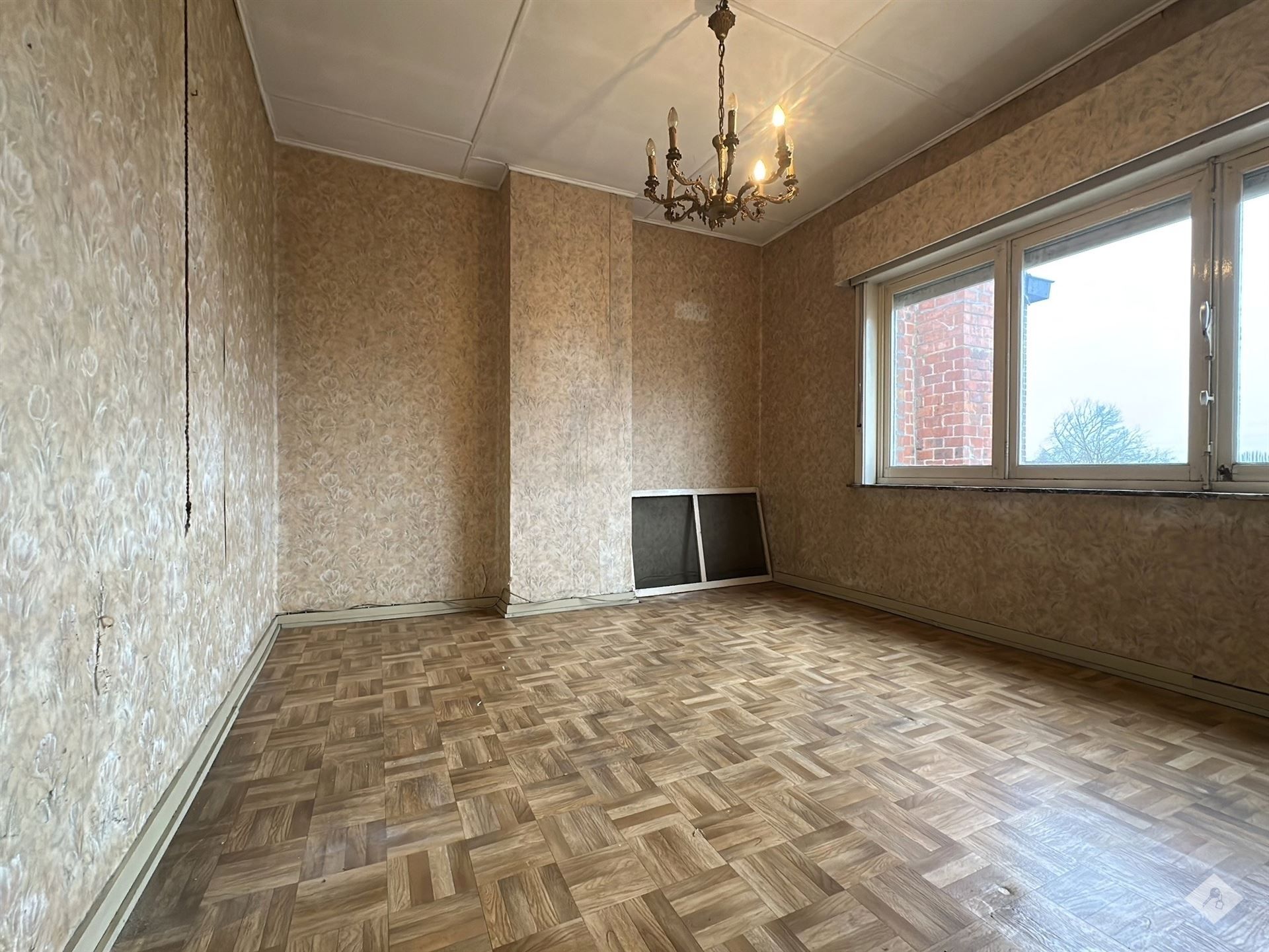 Te renoveren halfopen bebouwing in Buggenhout foto 13