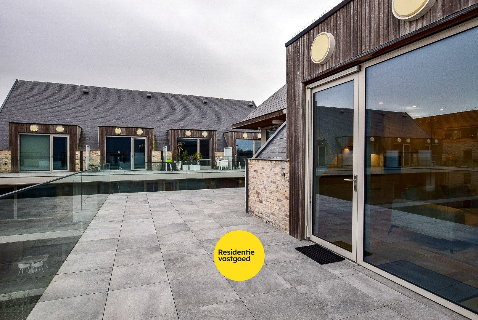 Prachtig 1-slaapkamerappartement (assistentiewoning) in Residentie Clarenhof, uniek wonen in hartje Nieuwpoort.  foto 20