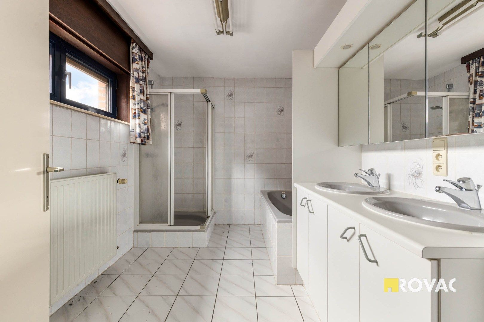 Polyvalente eigendom - handelsruimte met woonst. Garage mogelijk foto 20