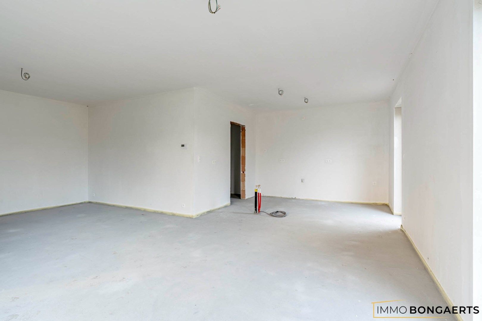 Moderne woning met drie slaapkamers  foto 12
