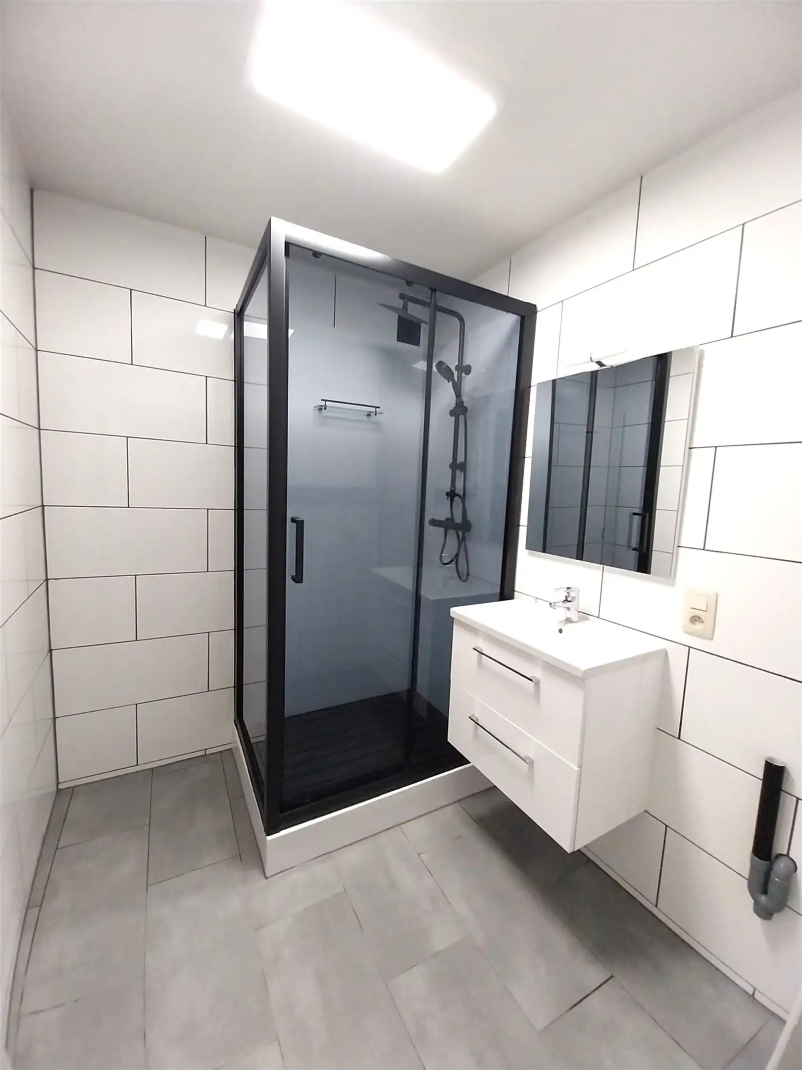 TE HUUR: Gelijkvloers appartement met één slaapkamer te Beringen! foto 6