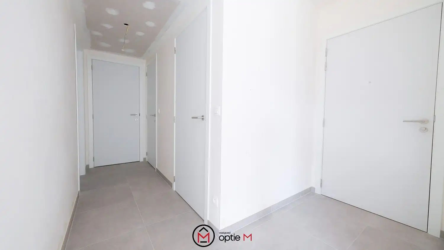 Ruim appartement te koop in Tongeren met groot terras foto 5