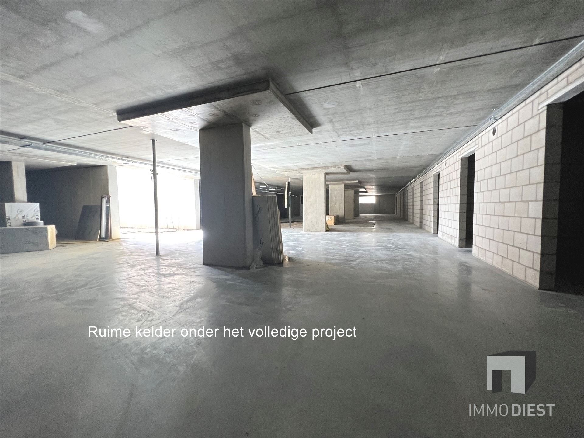 Gelijkvloers app. met 1 slaapkamer en tuintje foto 25