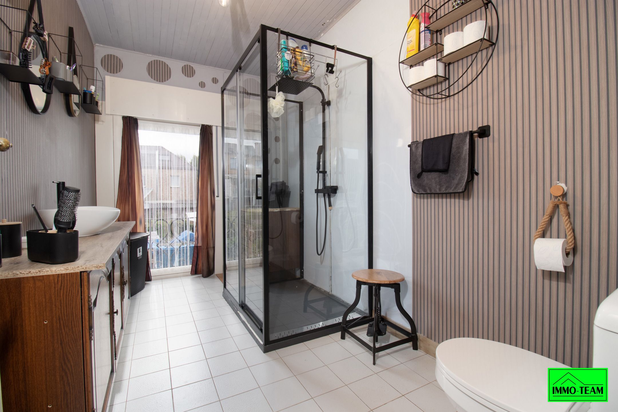 Gezinswoning nabij centrum met 2 slaapkamers foto 10