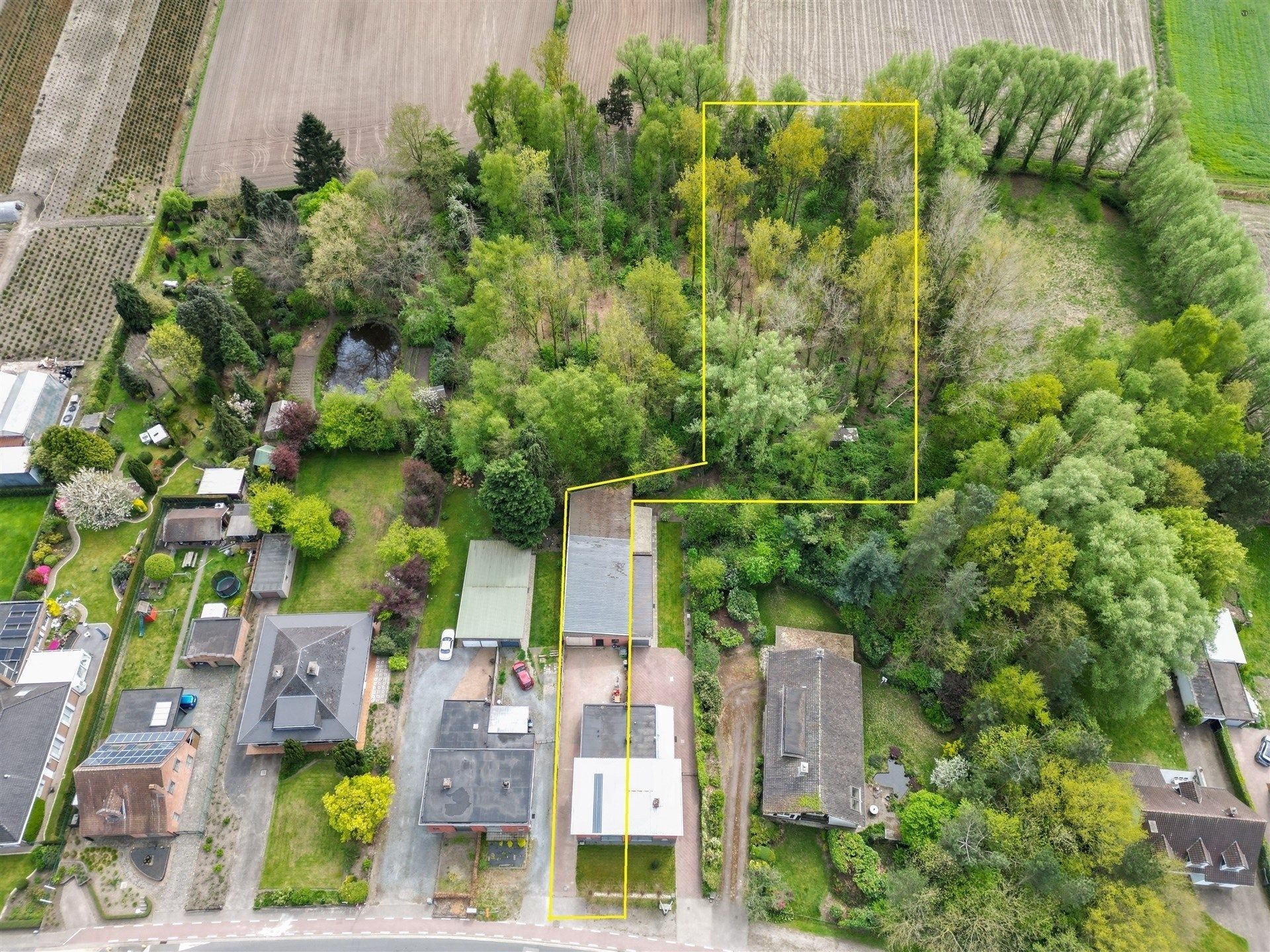 Half open bebouwing 4.882m² foto 17
