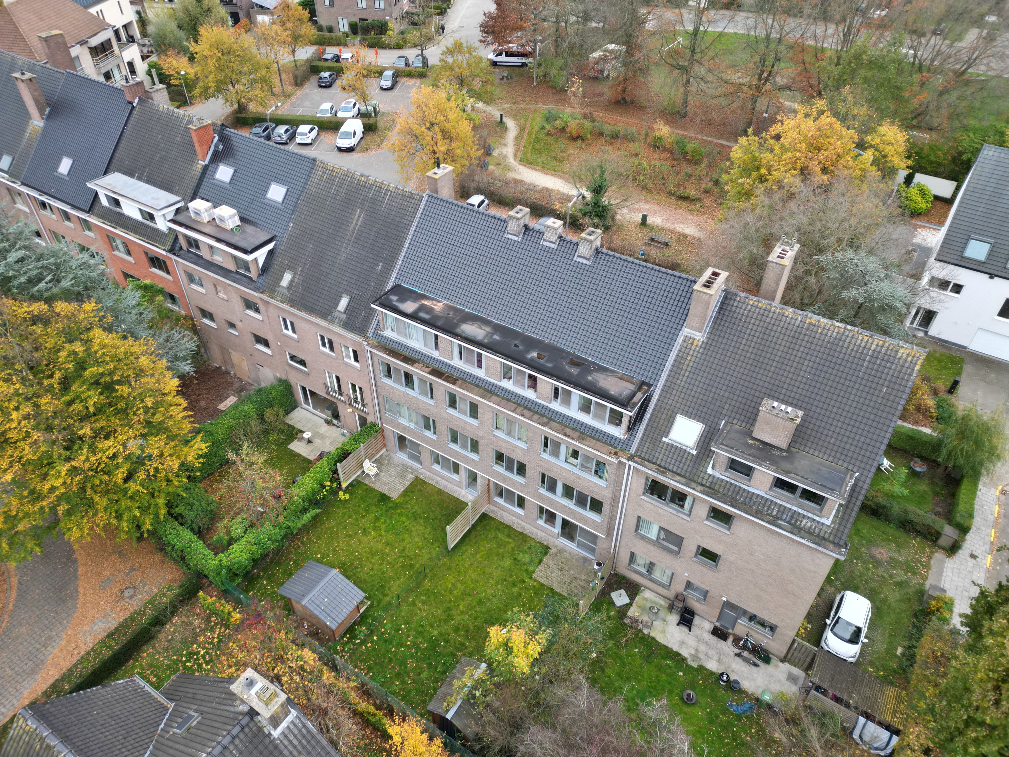 Rustig gelegen 1-slaapkamerappartement nabij station Gent-Sint-Pieters foto 4