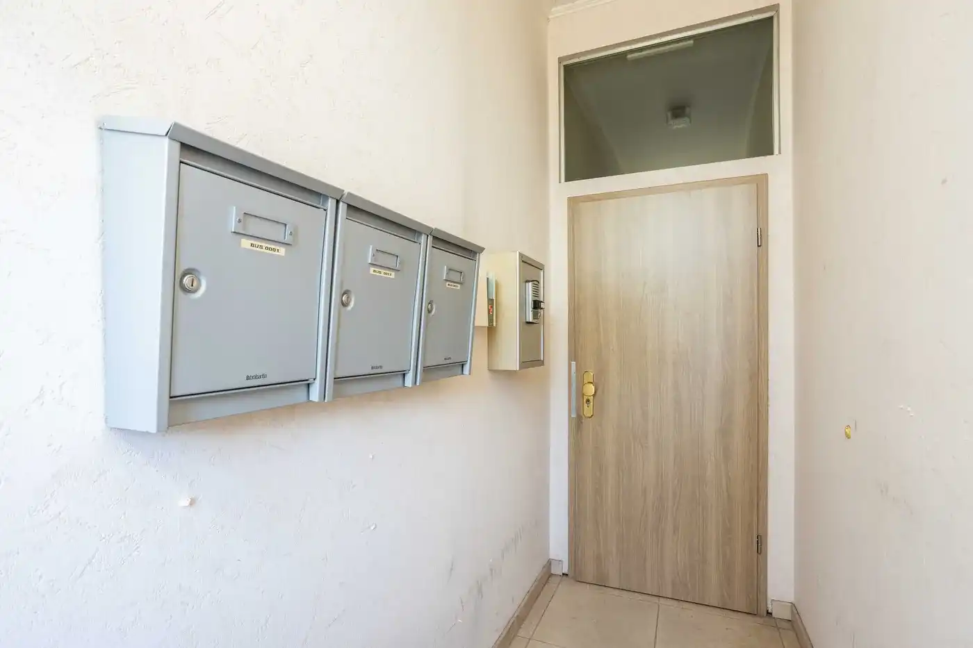 Investeringseigendom met 3 instapklare appartementen hartje Kortrijk foto 2