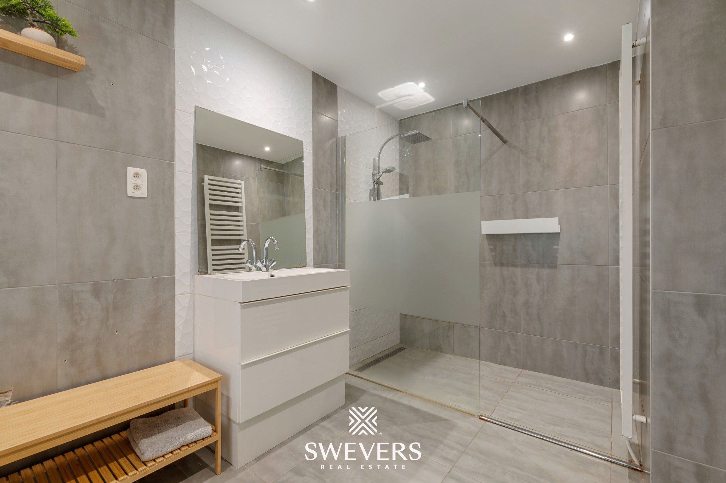 Instapklare woning op 19a94 op een uiterst rustige, groene locatie in Lillo foto 17