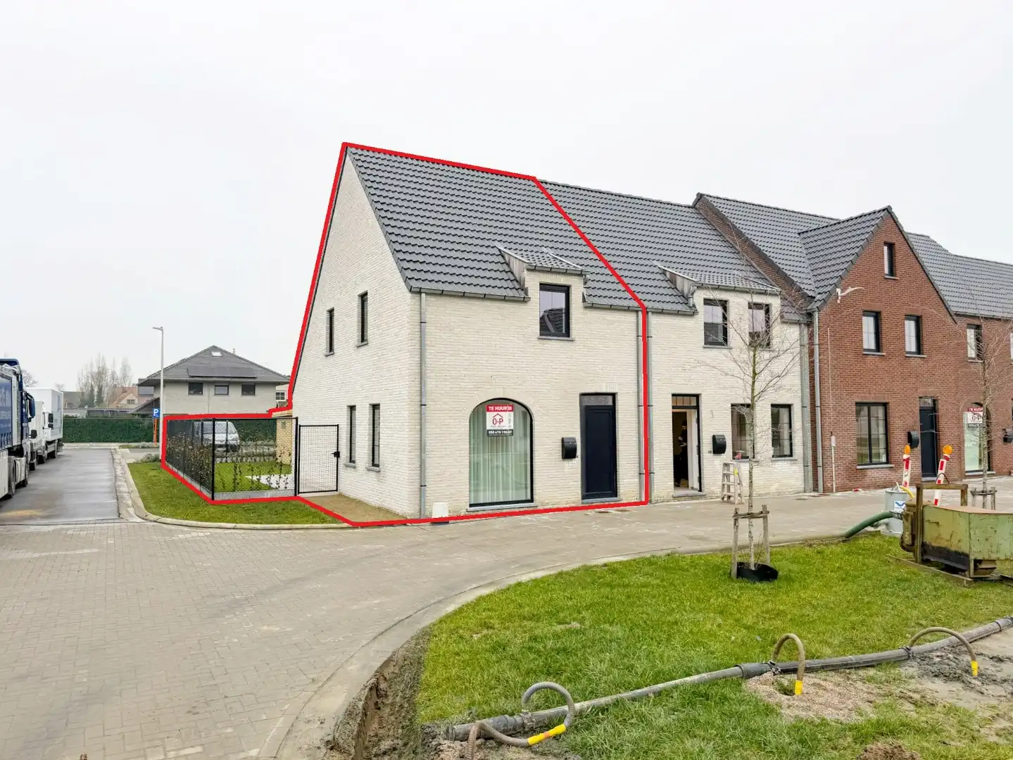 Prachtige instapklare nieuwbouwwoning, energiezuinig, Torhout. foto {{pictureIndex}}