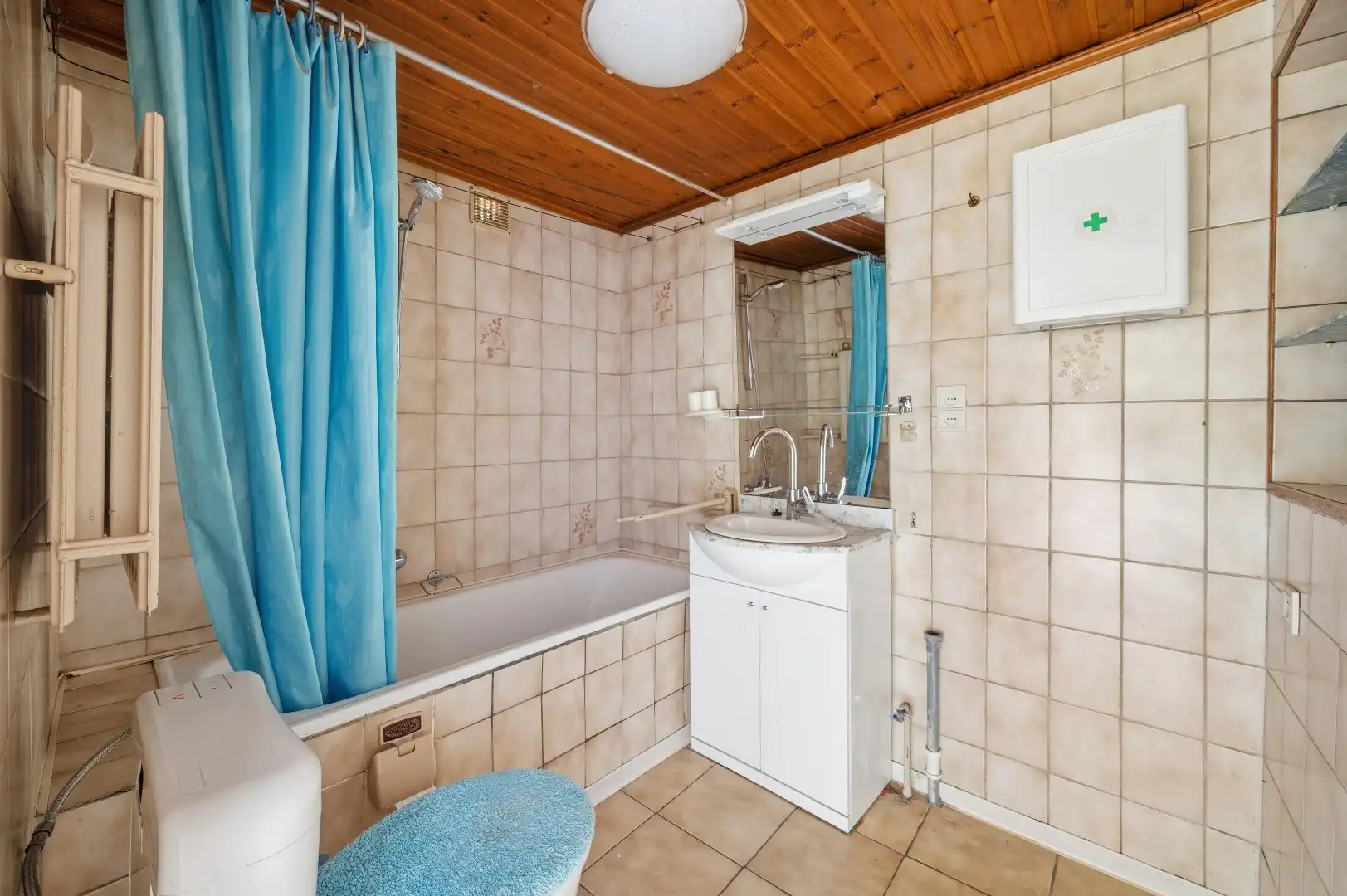 Te renoveren rijwoning in Attenhoven met tuin, garage en 3 slaapkamers foto 14