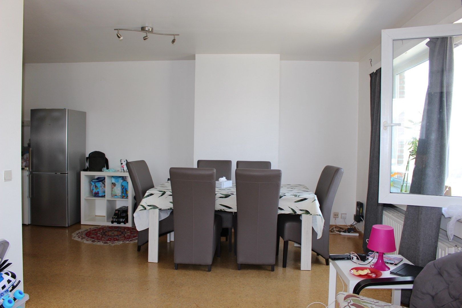Rustig gelegen appartement met 2 slaapkamers en garage. foto 5