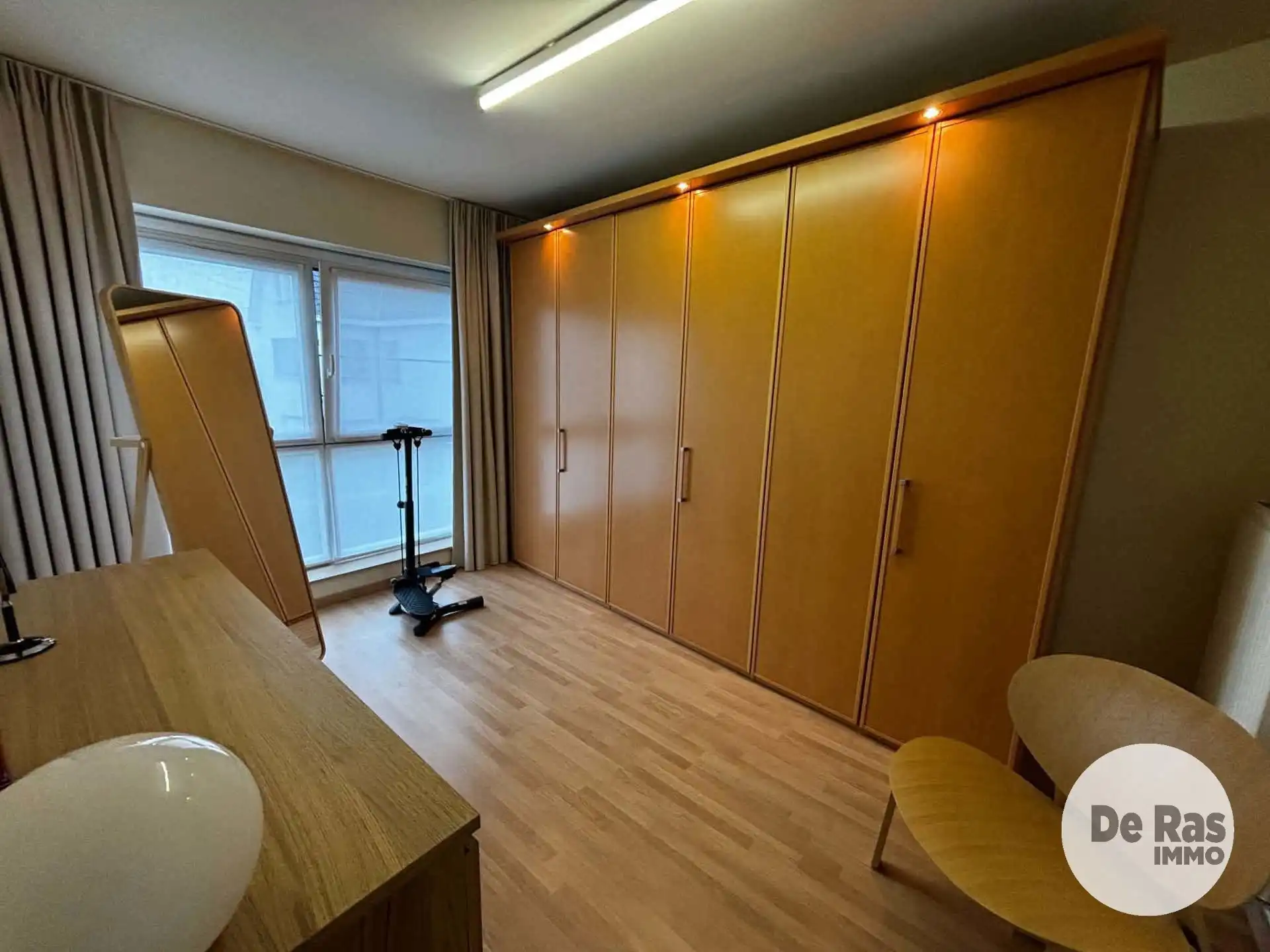 SERSKAMP - Lichtrijk appartement met staanplaats foto 9