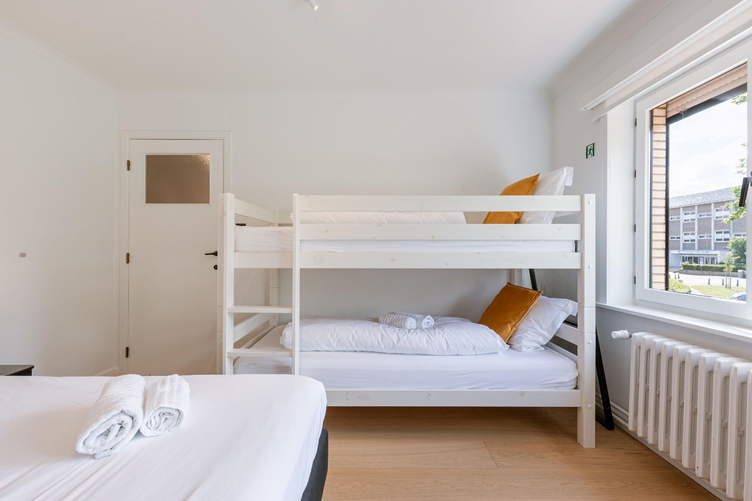 Modern gerenoveerde woning met 2 slaapkamers ( + 2 slaapkamers extra mogelijk) in De Panne foto 14