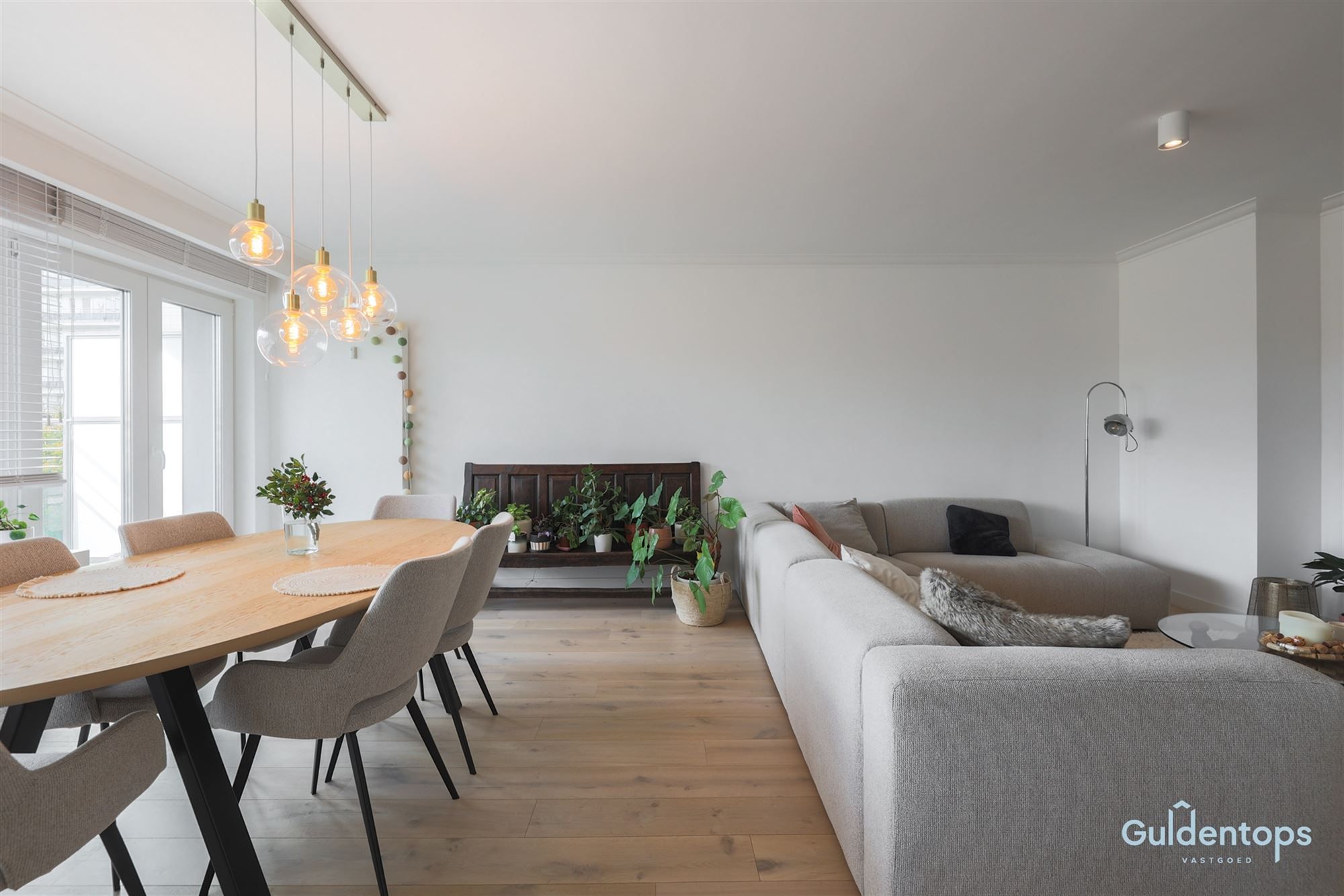 mooi 2 slkpkamerappt op topligging met fantastisch uitzicht foto 4