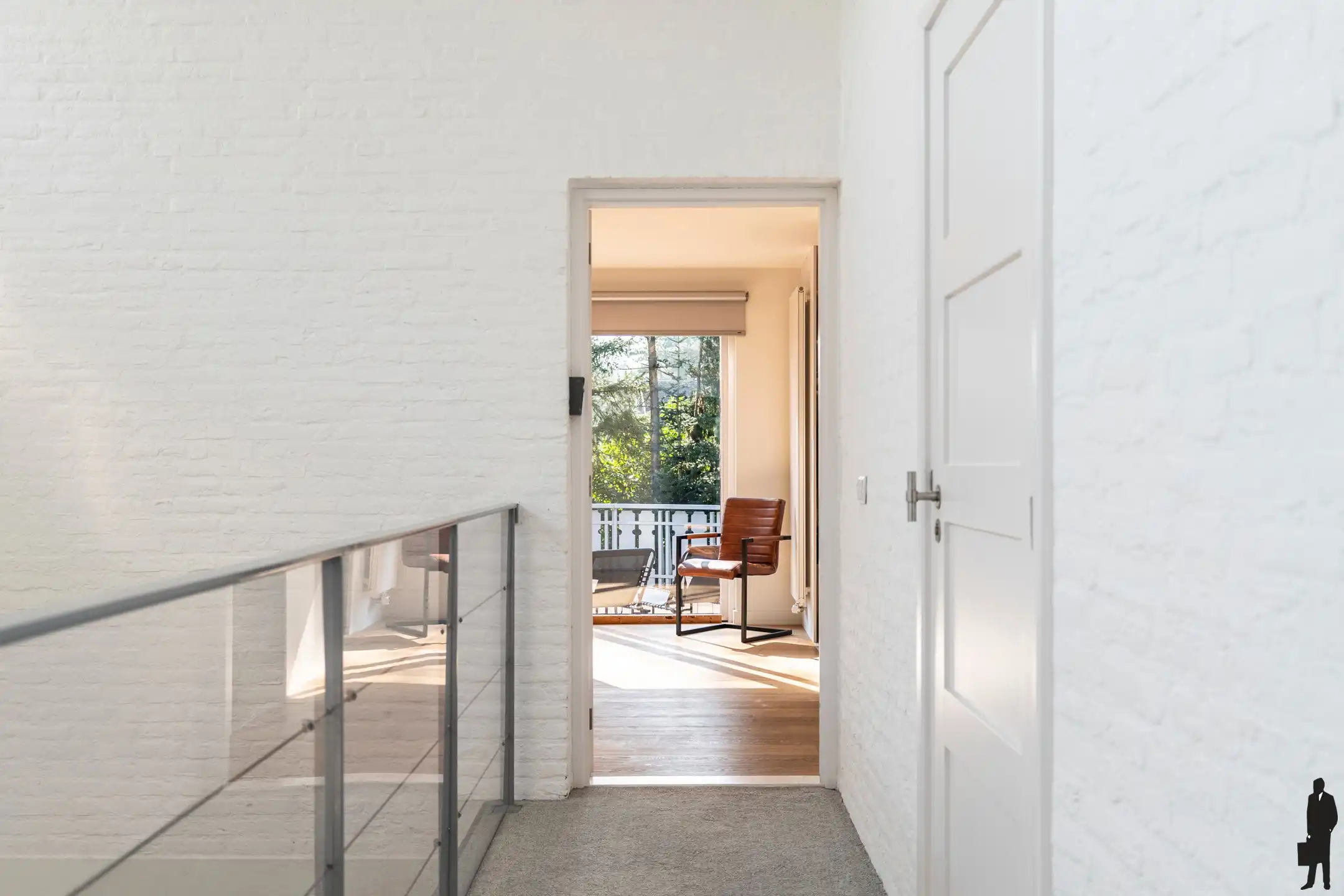 In de Meerse bergen treffen we op een ruim perceel van ca. 2.735m² deze knappe, lichtrijke villa foto 29