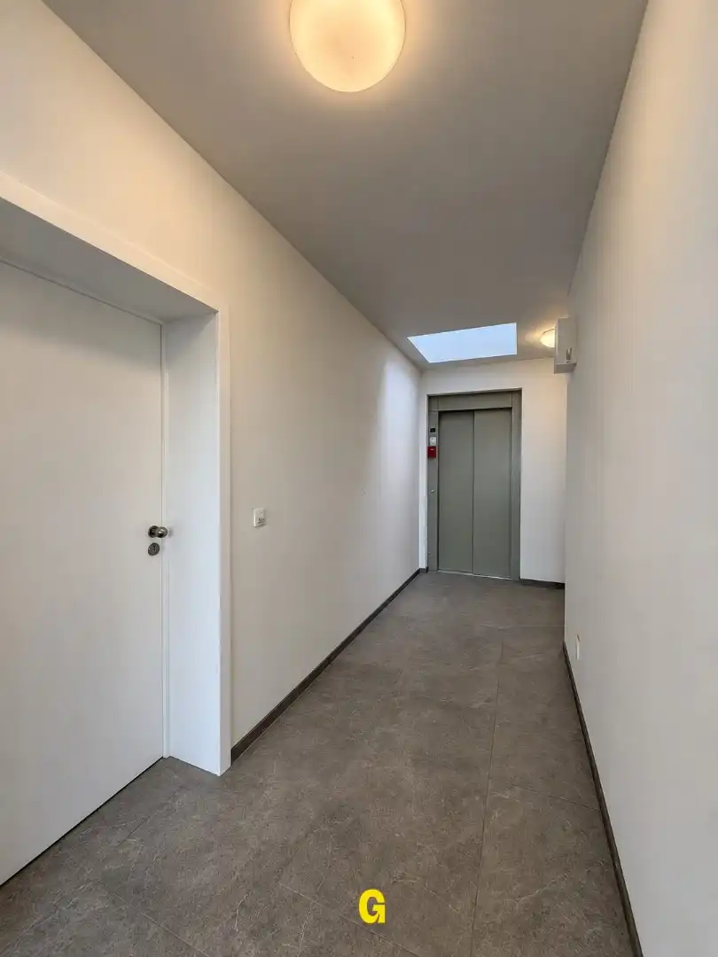 Nieuwbouwappartement met 2 slaapkamers, ruim terras, standplaats en berging te Munsterbilzen - Label A foto 5