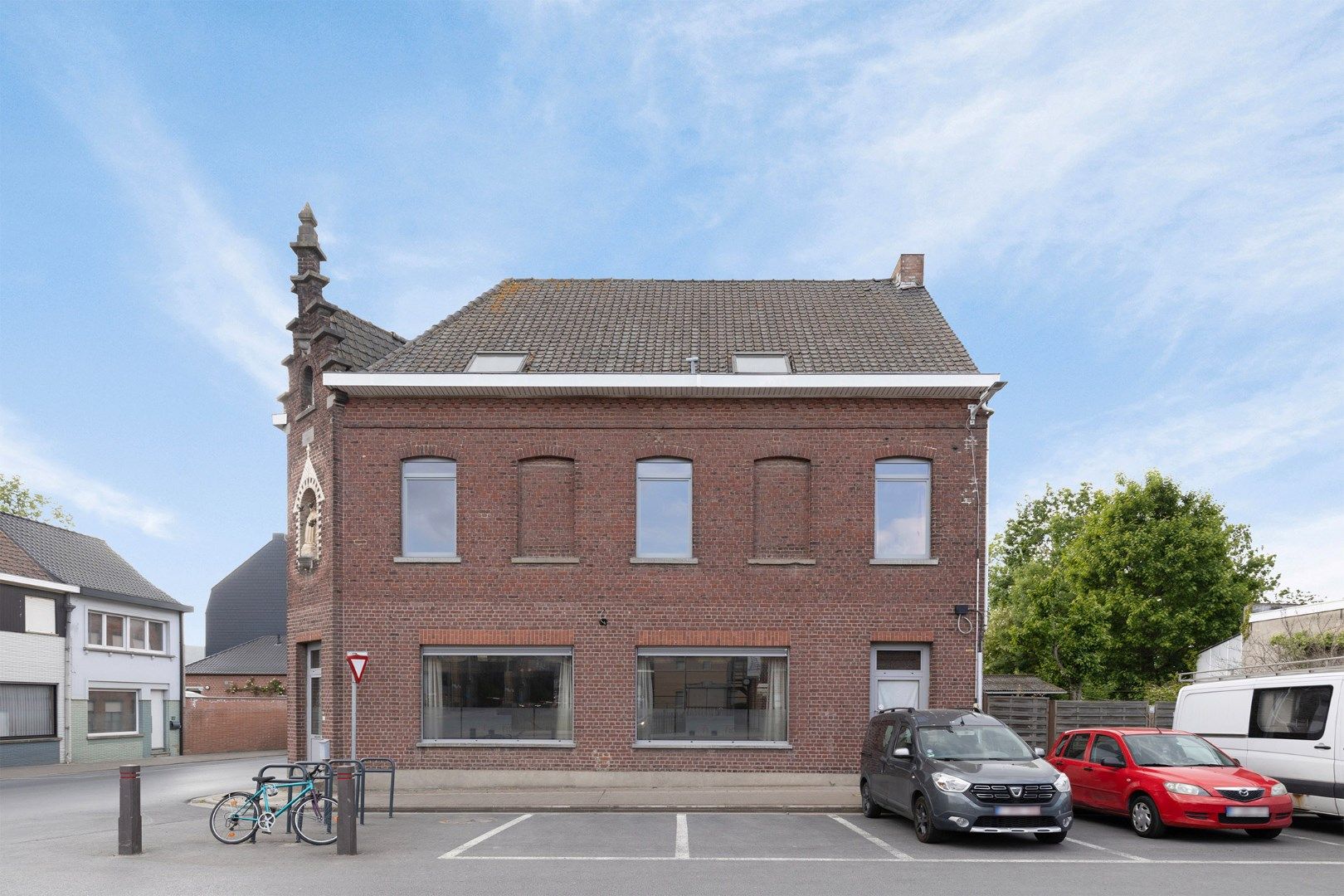()=>{if(producerUpdateValueVersion(node),producerAccessed(node),node.value===ERRORED)throw node.error;return node.value} Spoorwegstraat 129 - - 8930 Lauwe