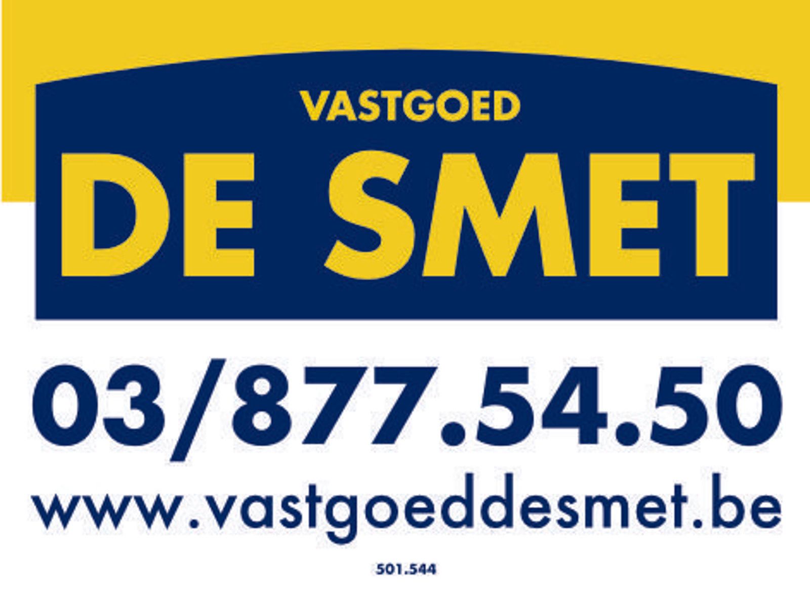 Ondergrondse staanplaats op wandelafstand van het centrum foto {{pictureIndex}}