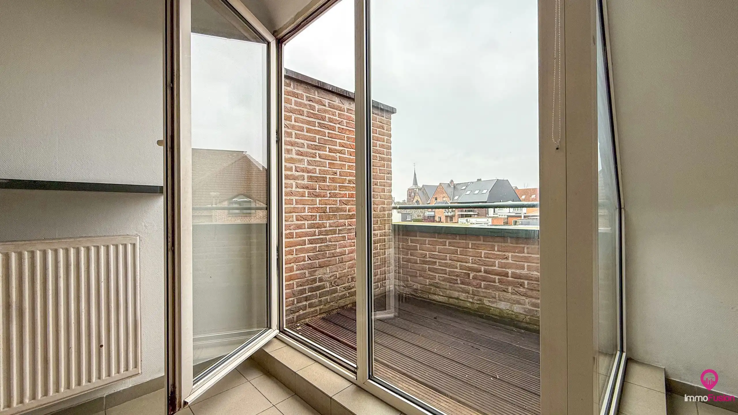 Dakappartement met 2 slpks, terras en parkeerplaats! foto 10