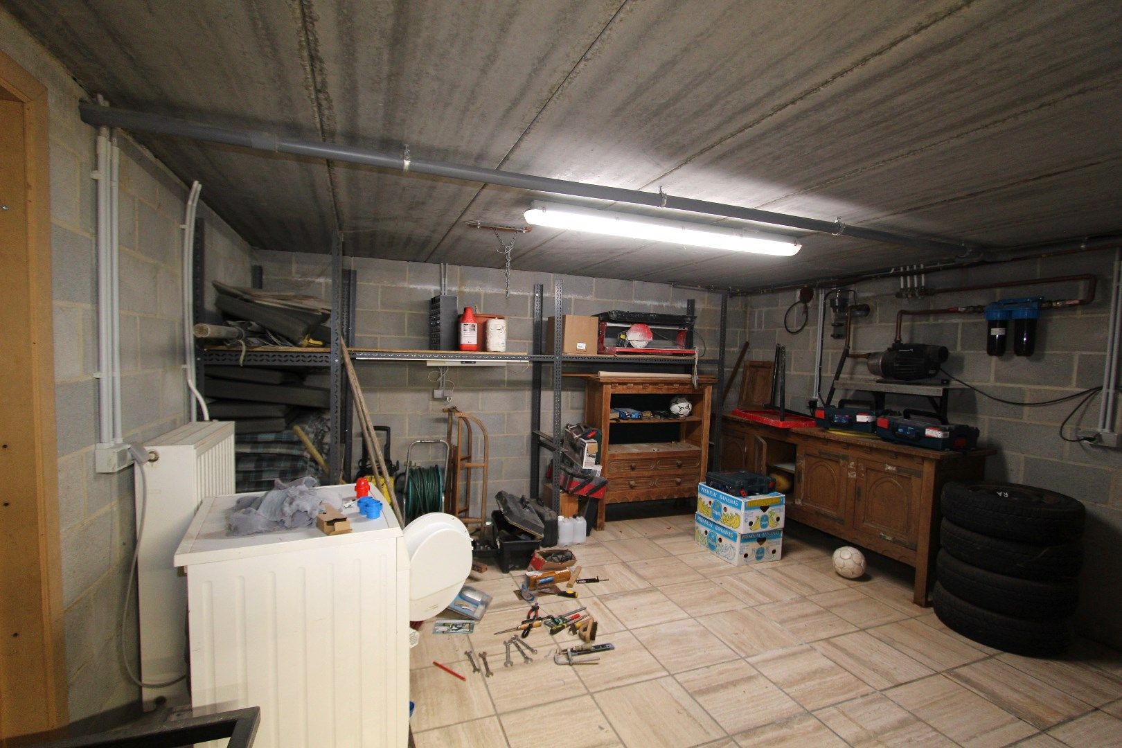 RECENTE WONING MET 5 SLAAPKAMERS EN GROTE TUIN foto 30