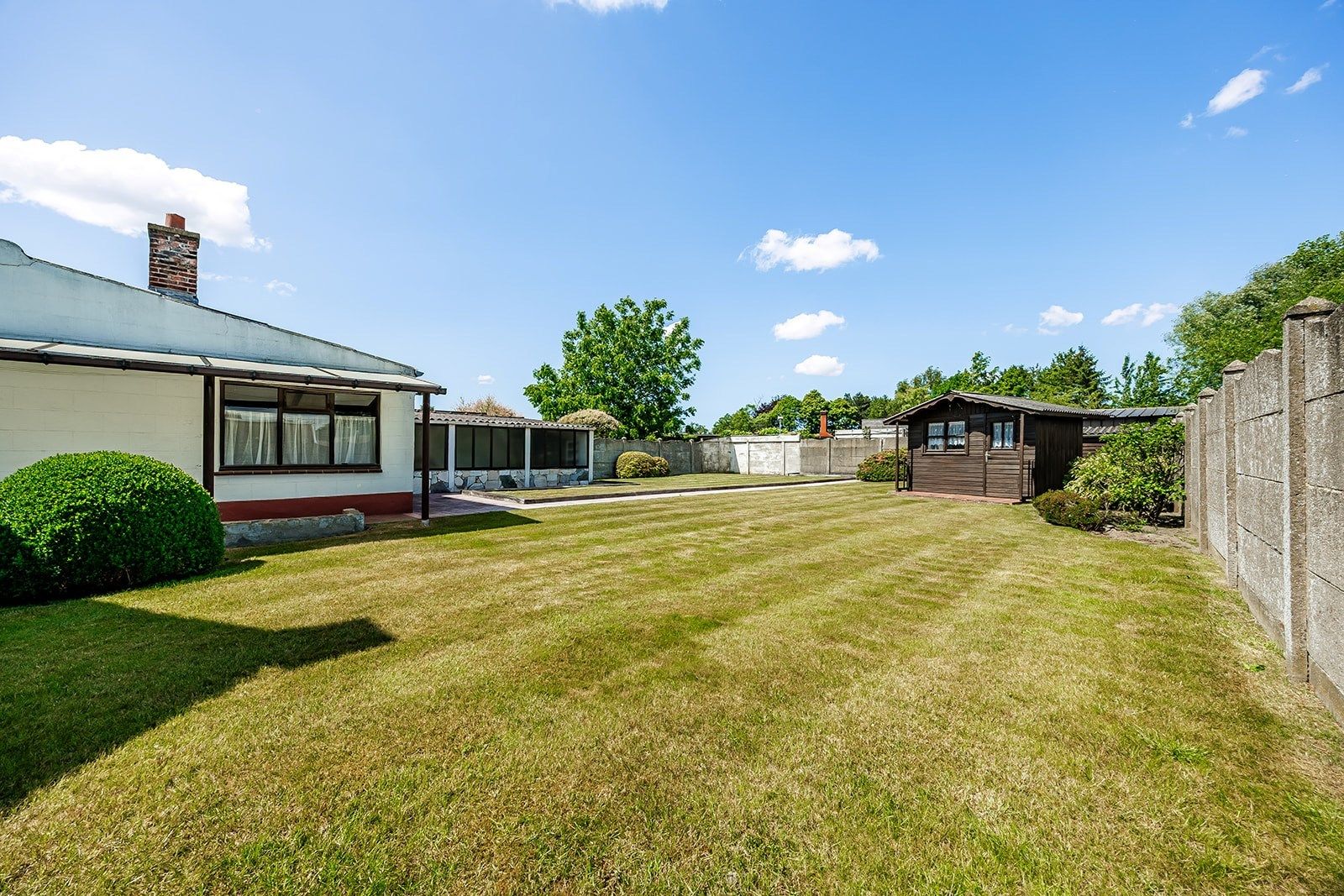 Nieuwe voorwaarden – ruime woning met grote tuin en garage van 60m² foto 2
