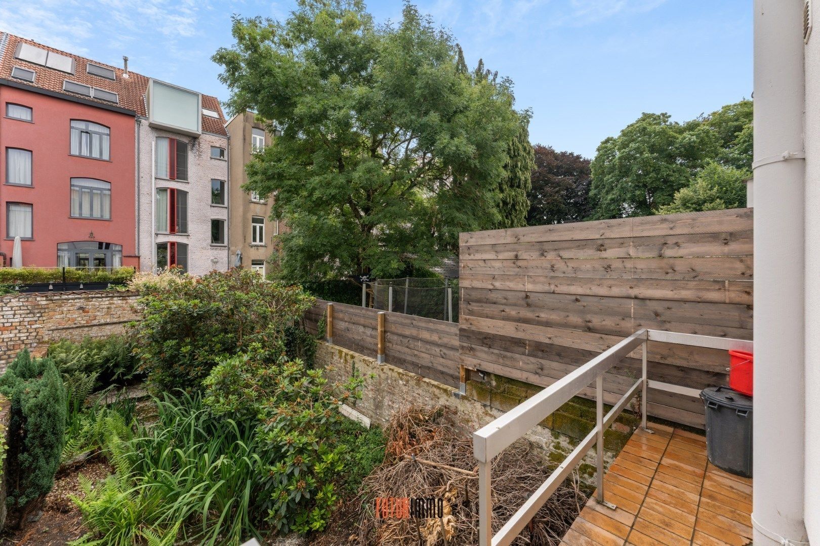 Rijwoning met stadstuin foto 15