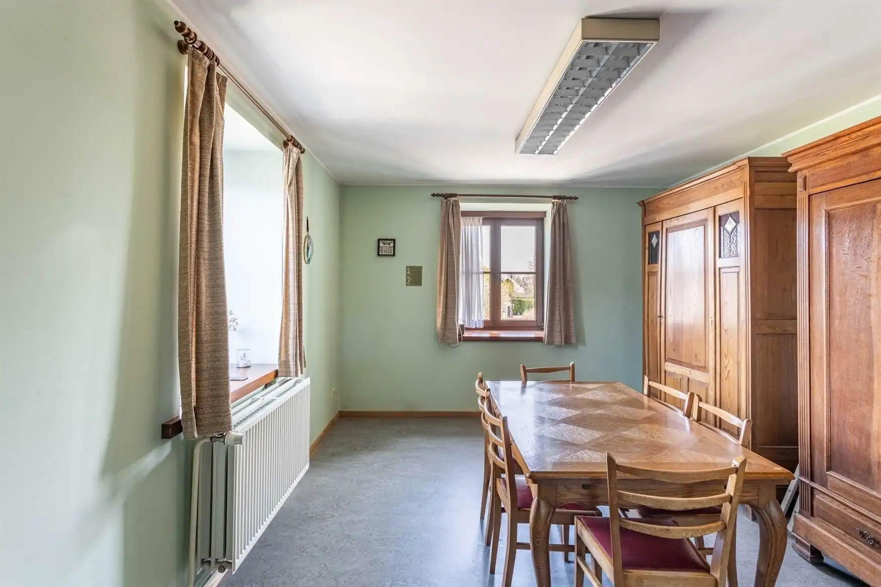 Ruime open bebouwing met zonnige tuin in Bachte-Maria-Leerne.  foto 13