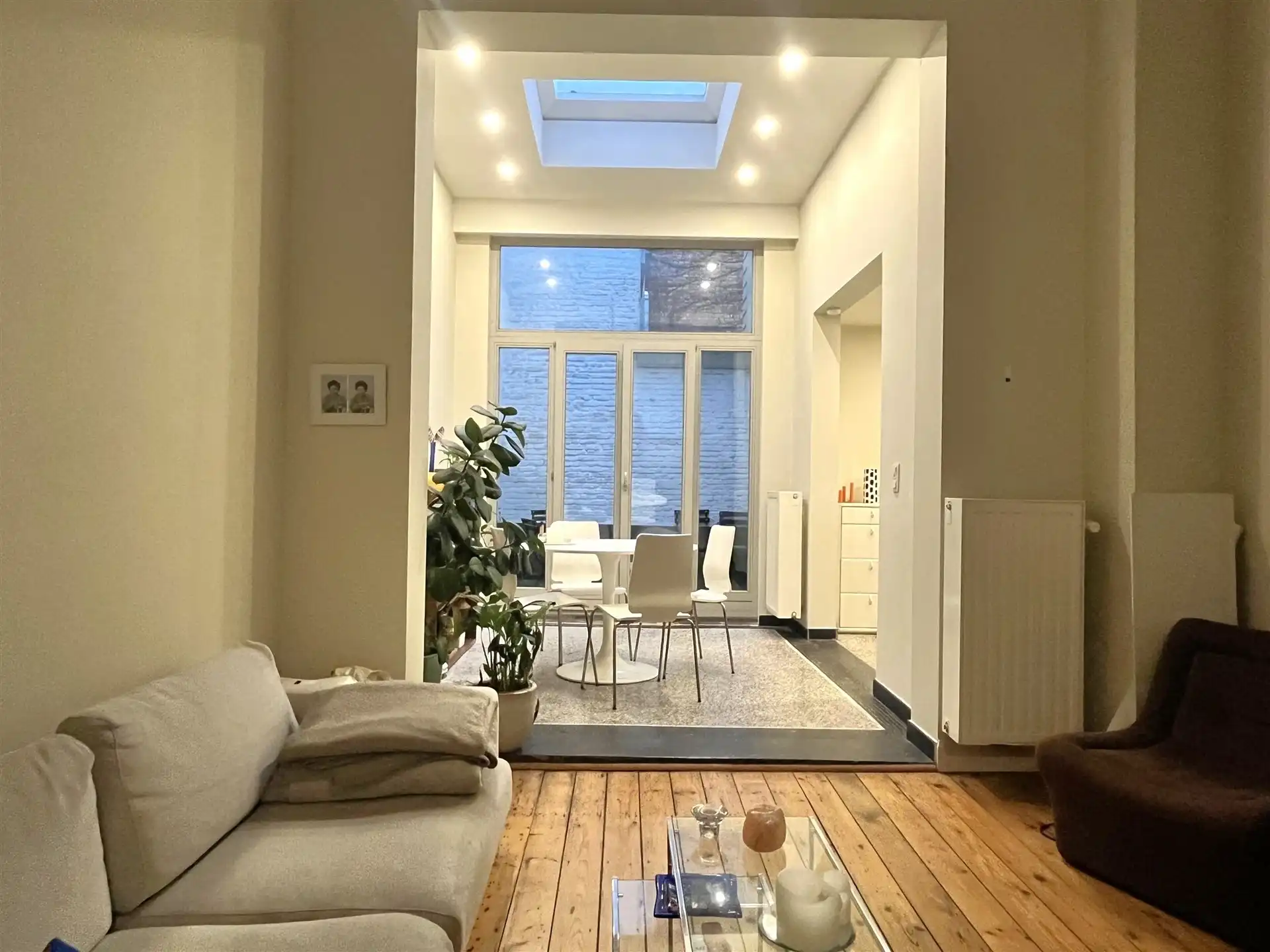 Heel fijne studio met koertje in Zurenborg! foto {{pictureIndex}}