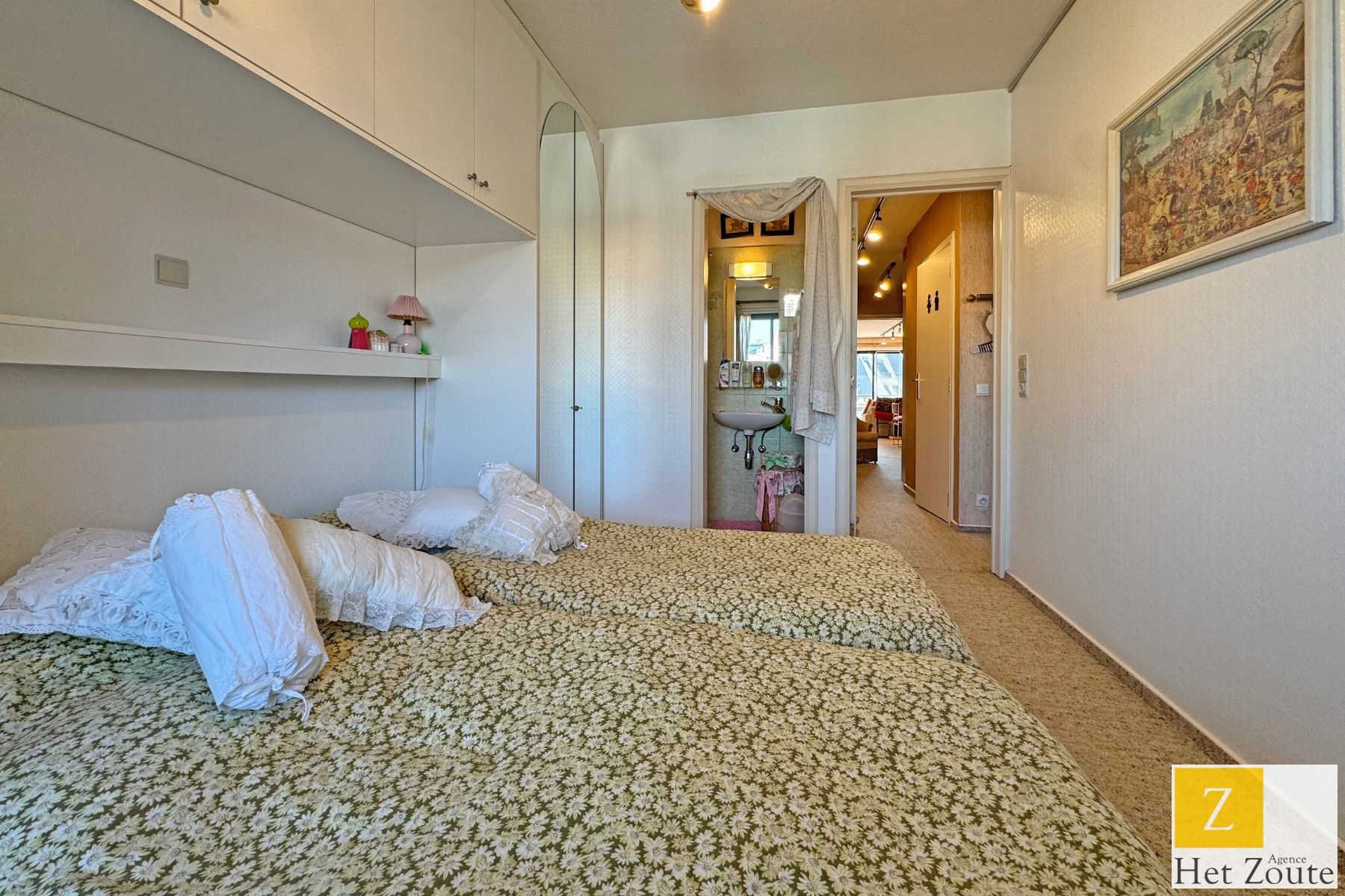Te renoveren appartement vlakbij Zeedijk incl. staanplaats foto 9