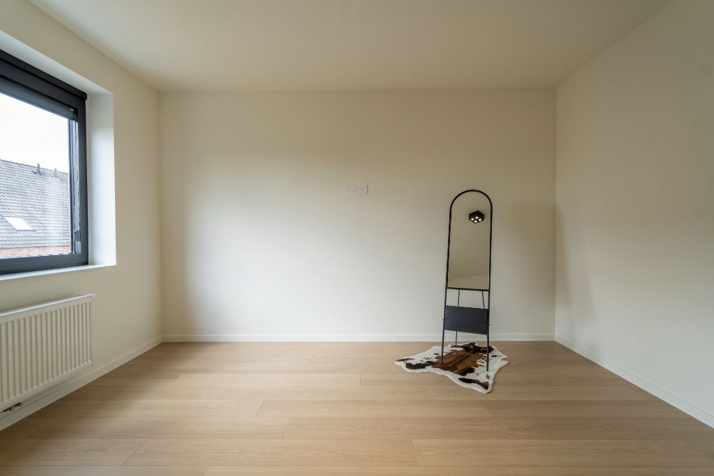 Roeselare, ingerichte kijkwoning - half open woning foto 8