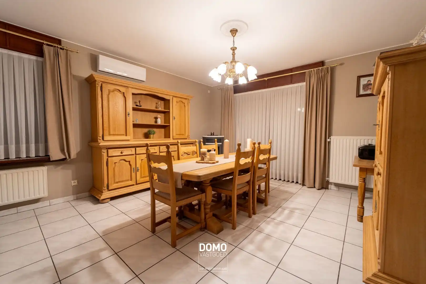 Instapklare en goed onderhouden gezinswoning te koop - EPC: D - Bewoonbare oppervlakte: 208m² foto 4