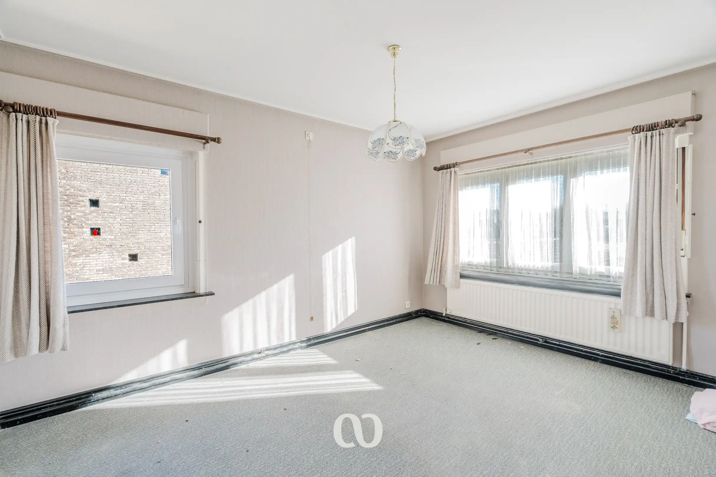 Stevige gezinswoning met tuin en garage nabij het centrum van Oudenaarde foto 9