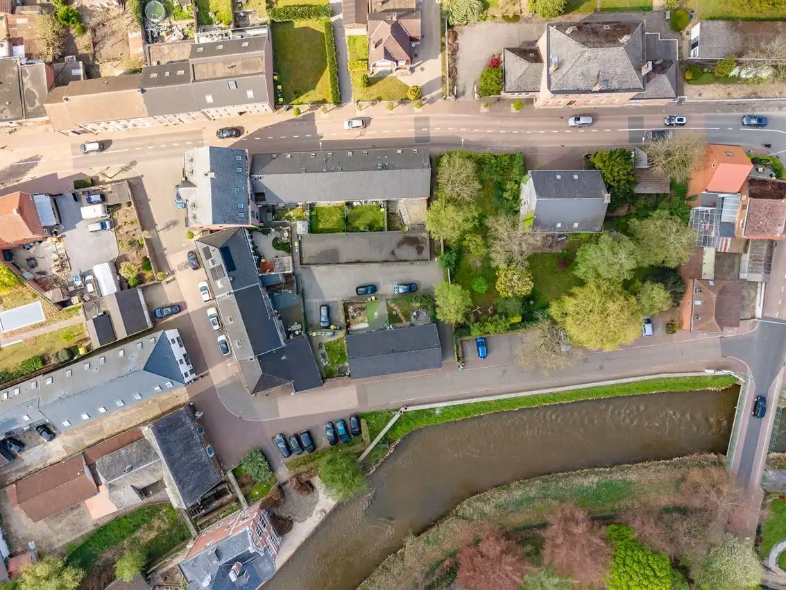 instapklare woning (3 slpk) in oude gemeenteschool foto 40