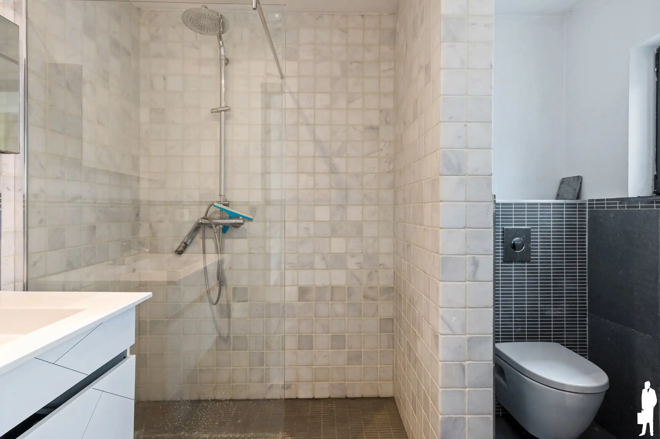 Prachtige woning met veel charme foto 6