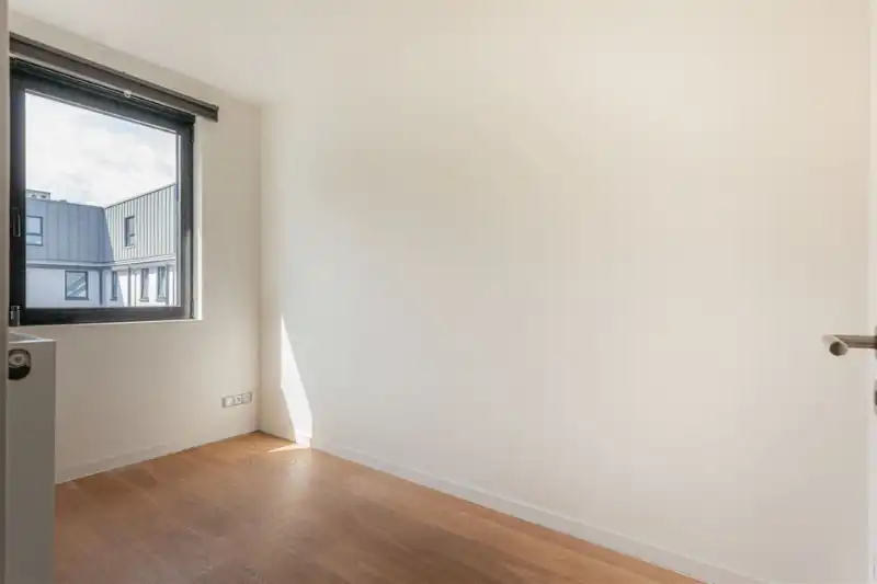 --- NIEUW --- Schitterend duplex-appartement (110m²) met 3 slaapkamers, terras en autostaanplaats nabij de Watersportbaan in Gent! foto 11