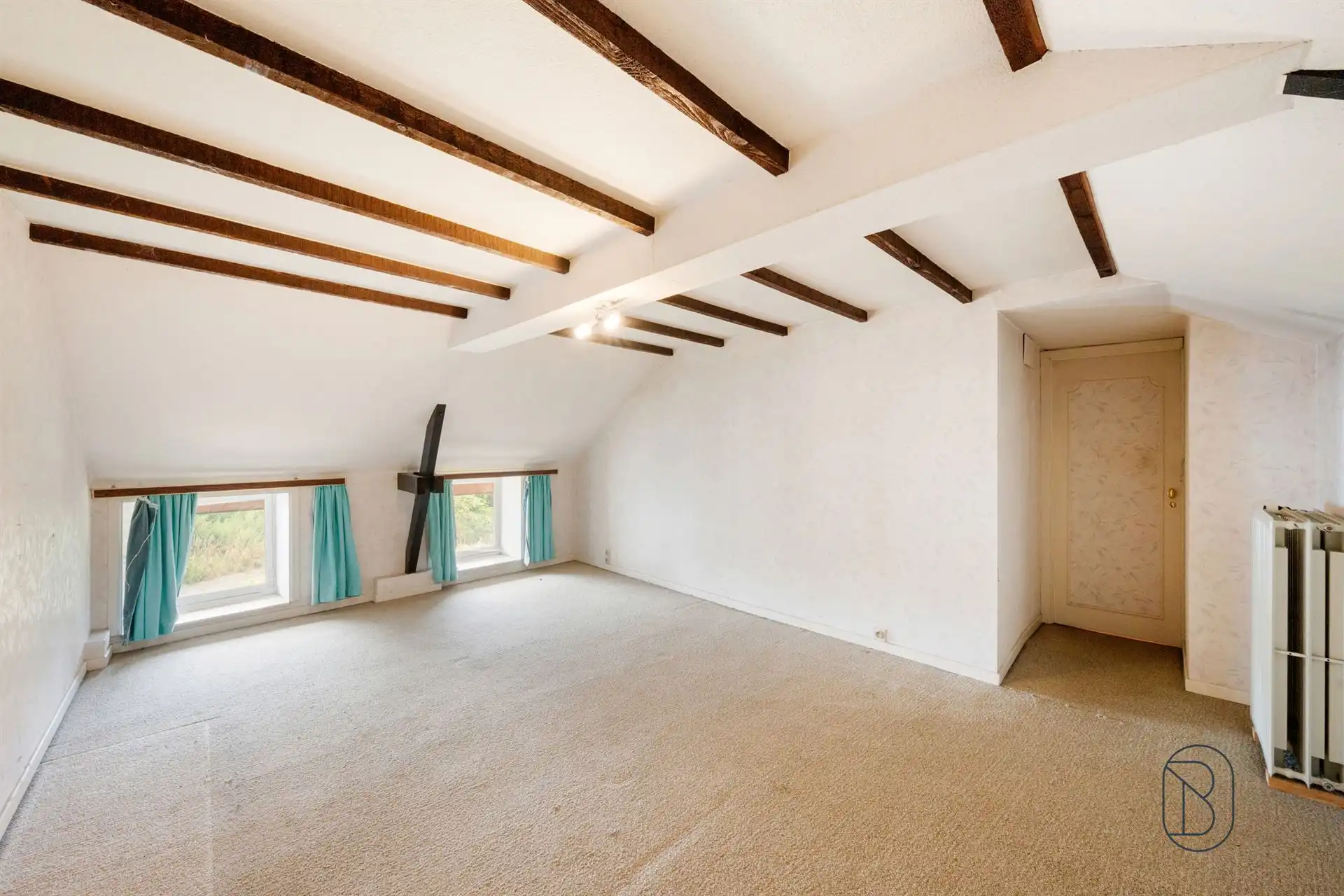 Charmante te renoveren hoeve met hangar op 36 are! foto 14
