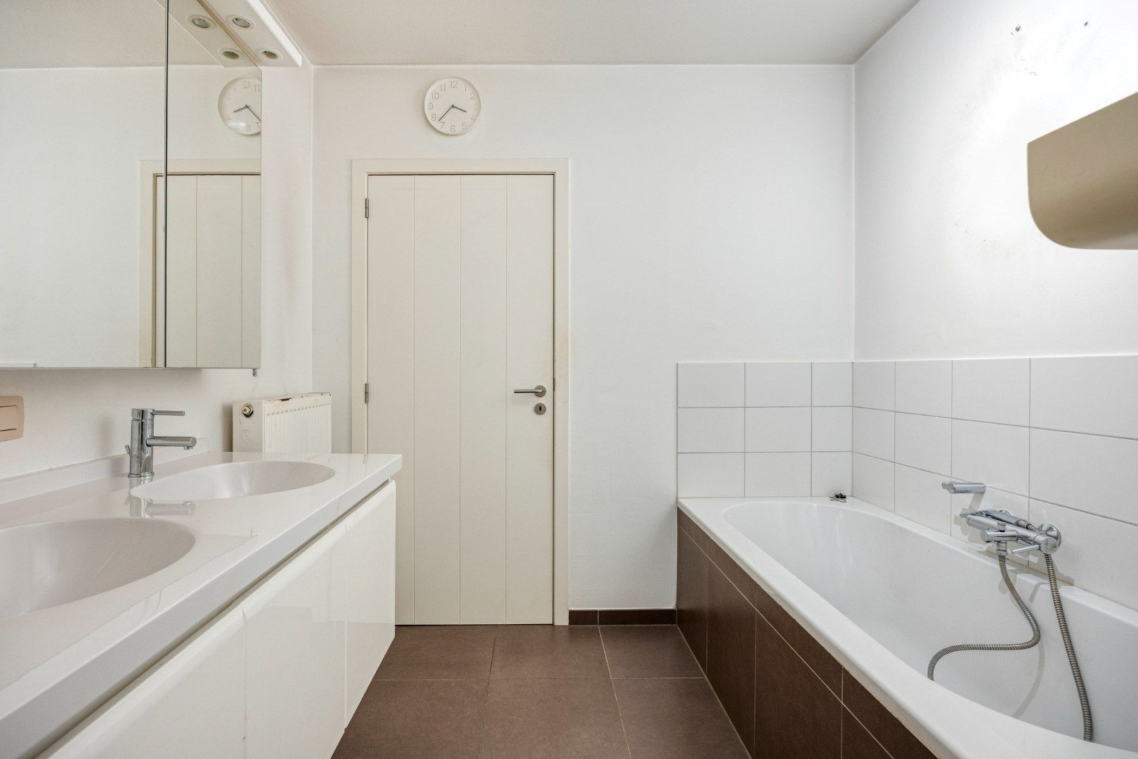 Gelijkvloers appartement met 3 slpks en voor- en achtertuin in Geel-centrum !  foto 12