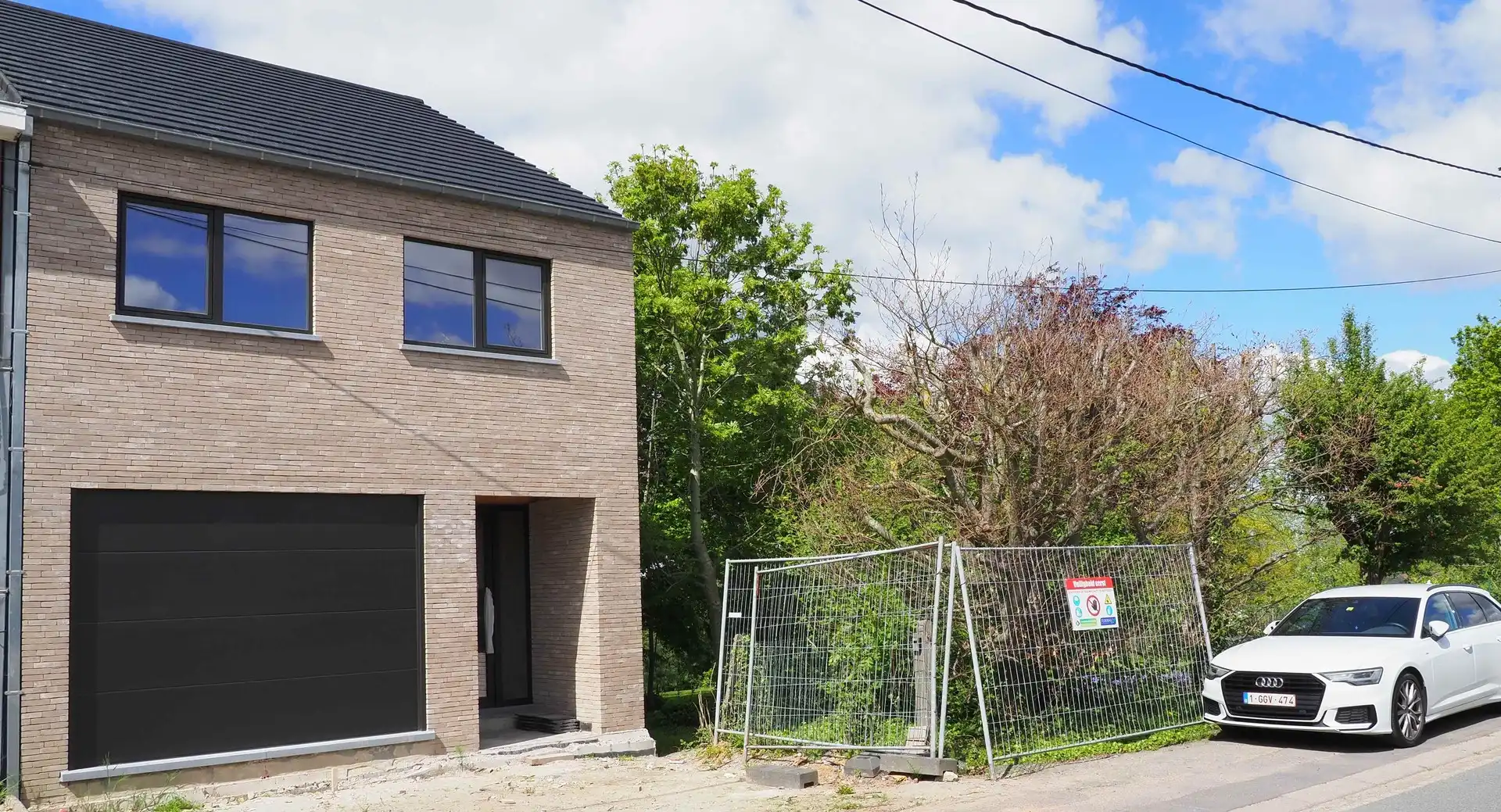 Unieke halfopen woning op een mooie ligging in de Klijtberg te Vichte met 4 kamers en gezellige tuin. foto 8