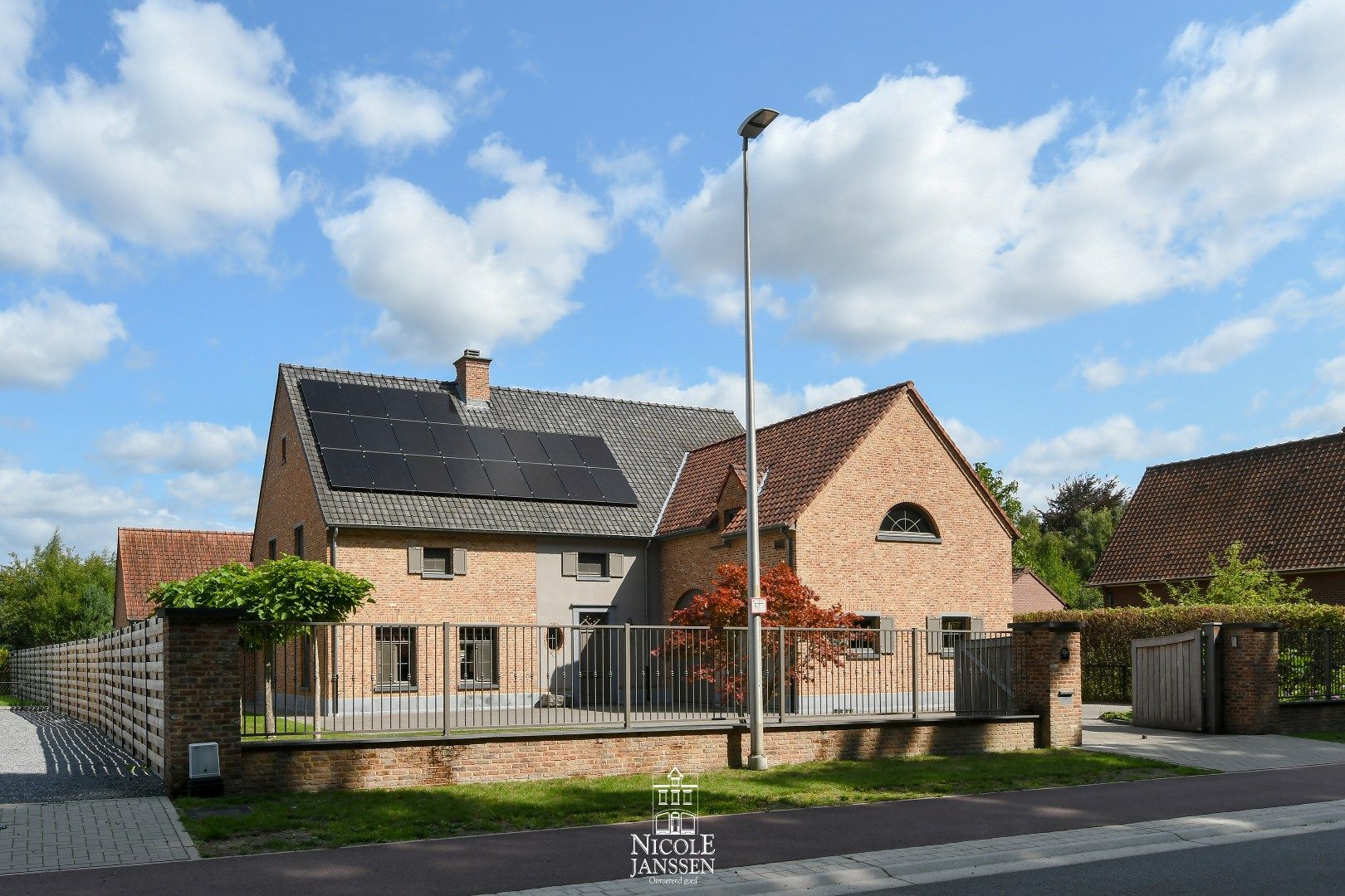 Prachtig landhuis met verfijnde afwerking op een top locatie foto 2