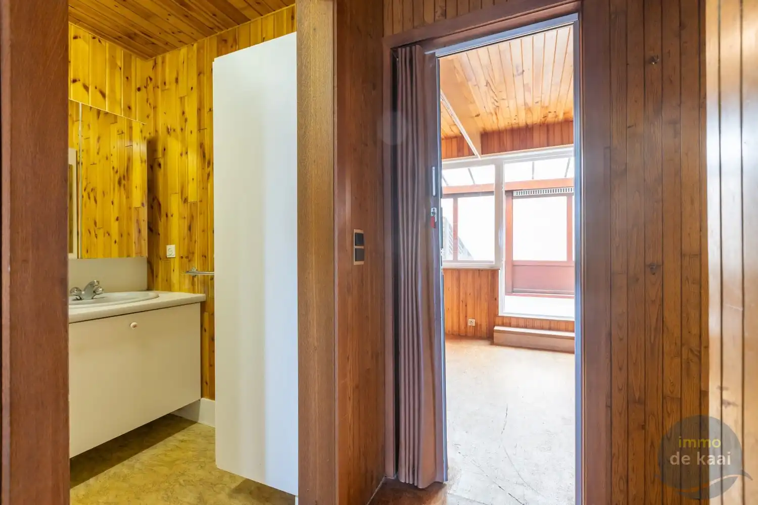 Goed gelegen renovatieproject in volle vakantiesfeer. foto 11