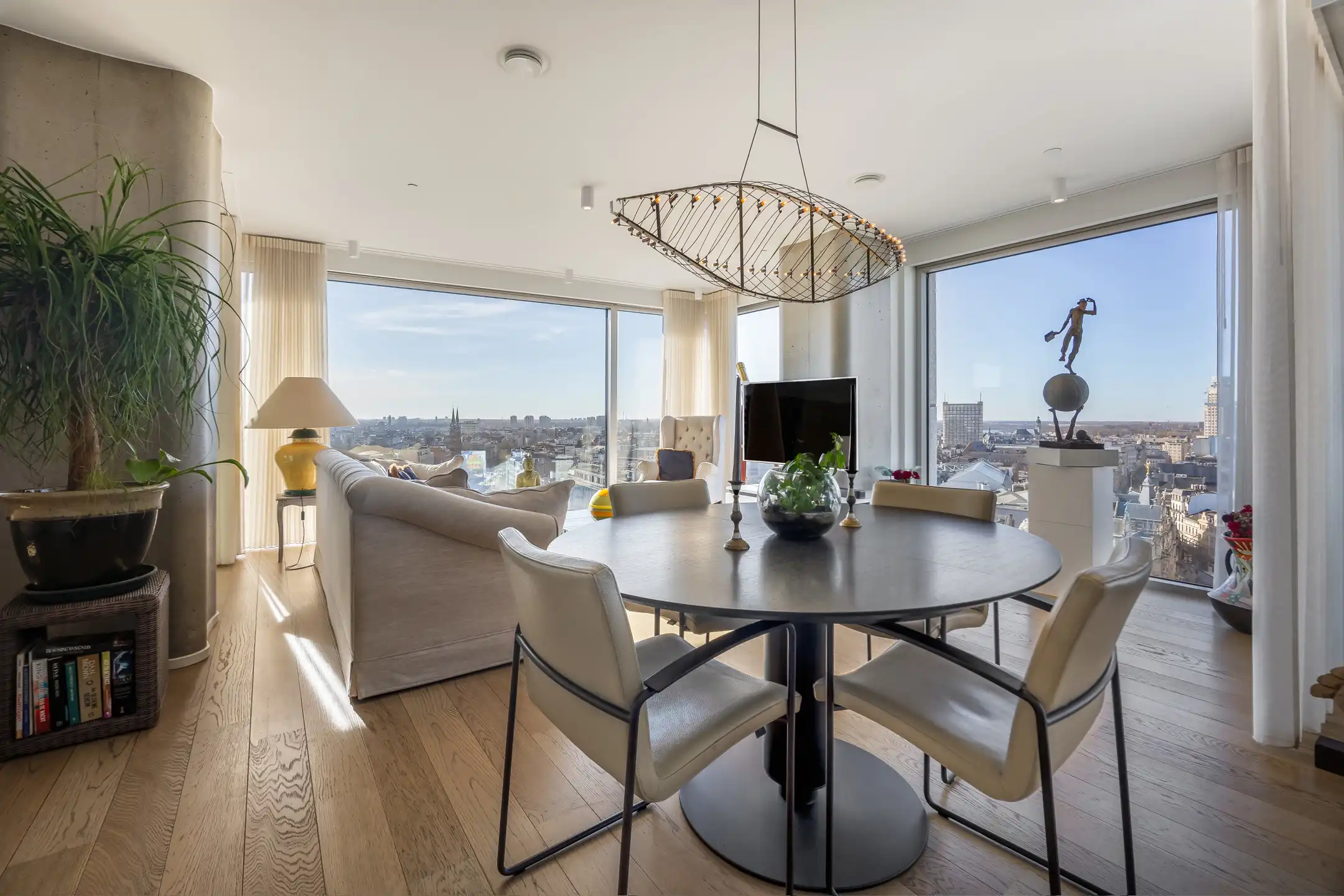 Uitzonderlijke appartement met een panoramisch uitzicht foto 4