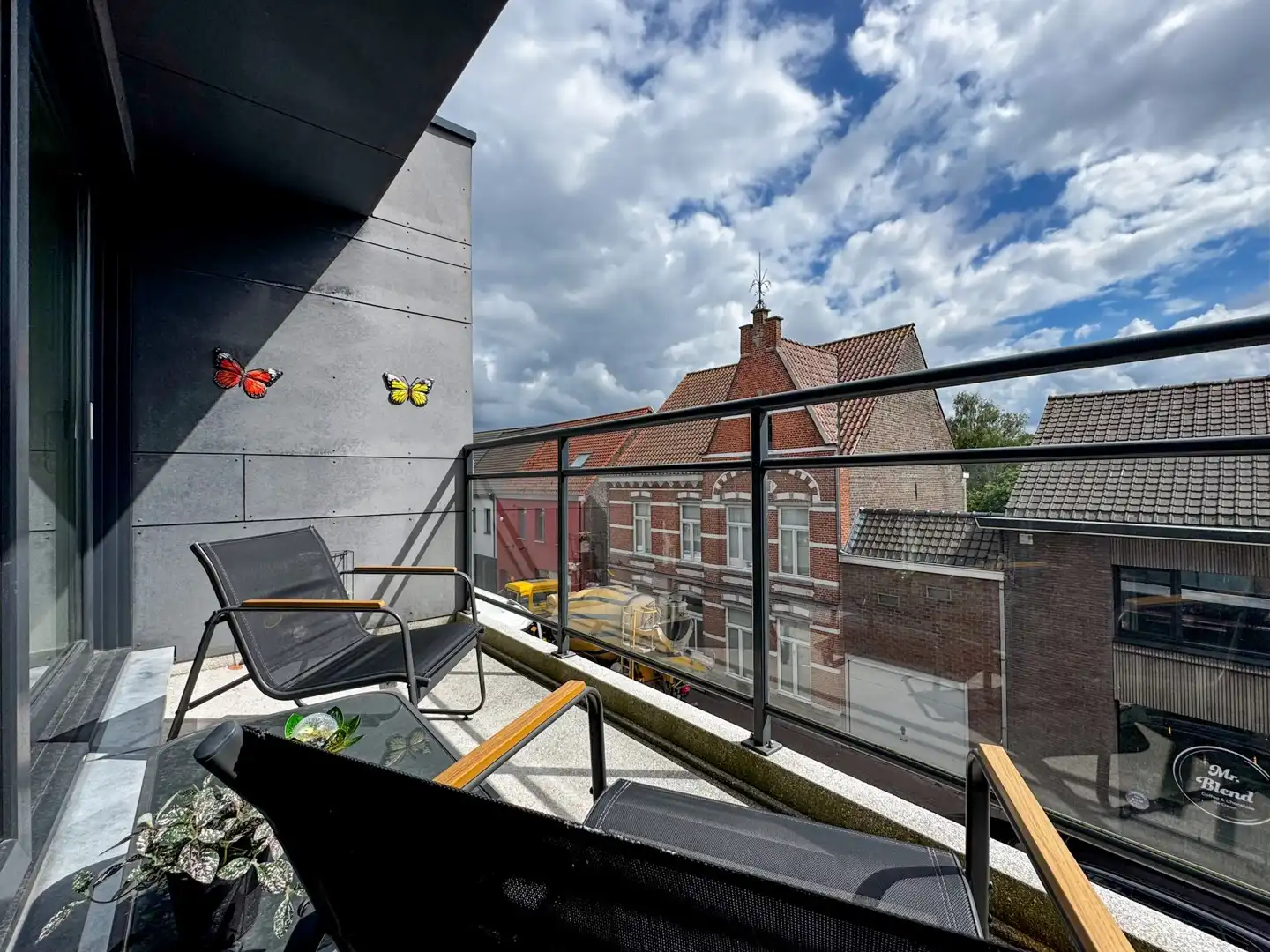 Mooi onderhouden en energiezuinig appartement in centrum Knesselare foto 10