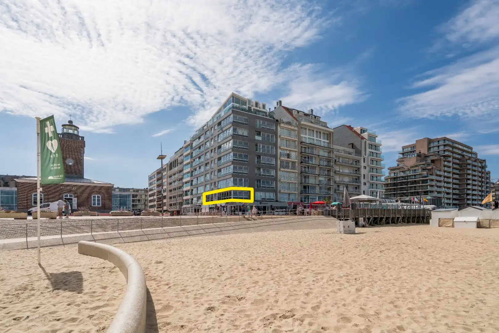 Luxueus hoekappartement met adembenemend frontaal zeezicht (12,5 meter zeezicht) foto 18