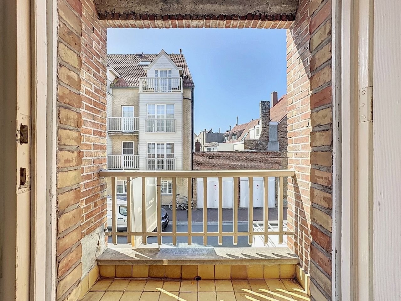 Ruim appartement, uitermate geschikt voor jaarverhuur of vaste bewoning foto 7