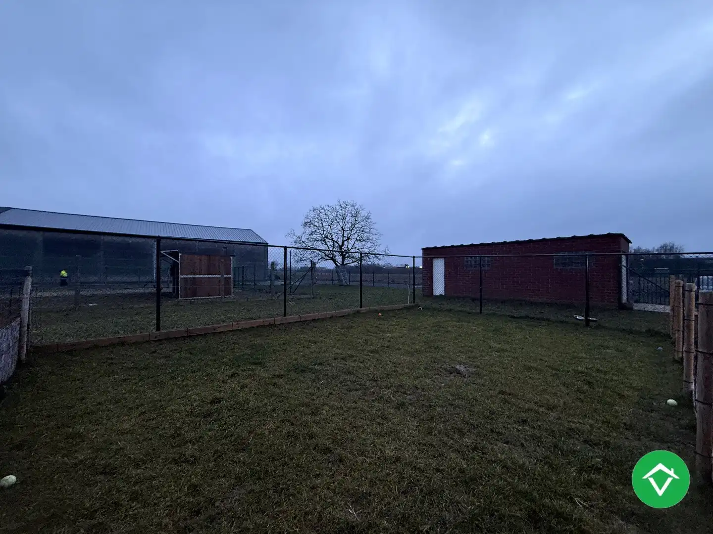 Nieuwbouwwoning met 3 slaapkamers, carport en tuin foto 9