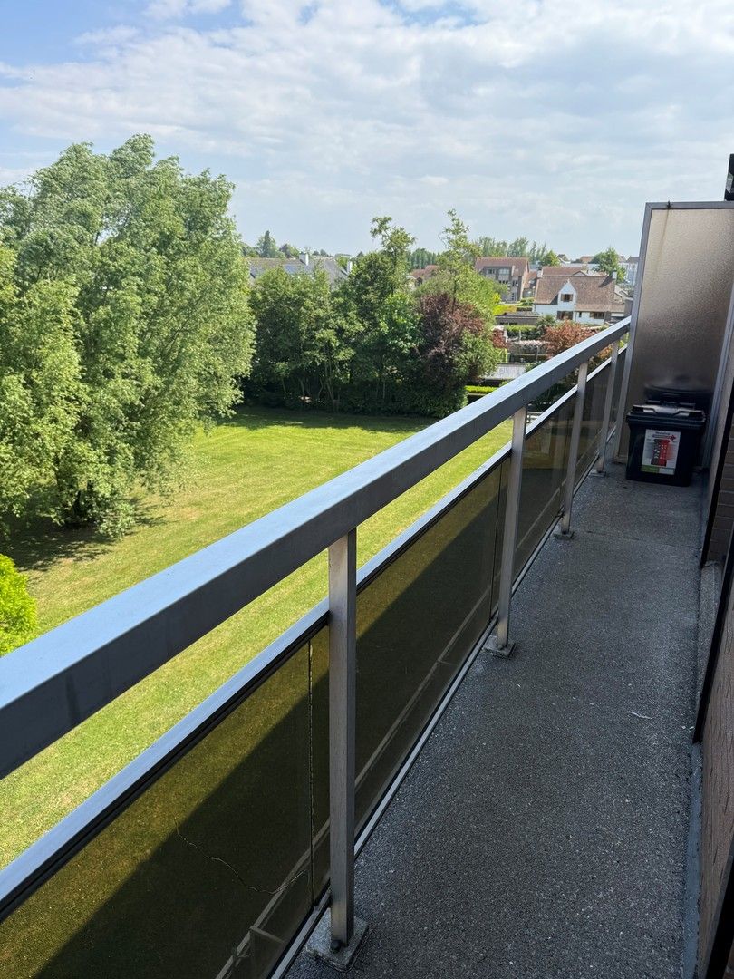 Te renoveren appartement MET parking foto 8