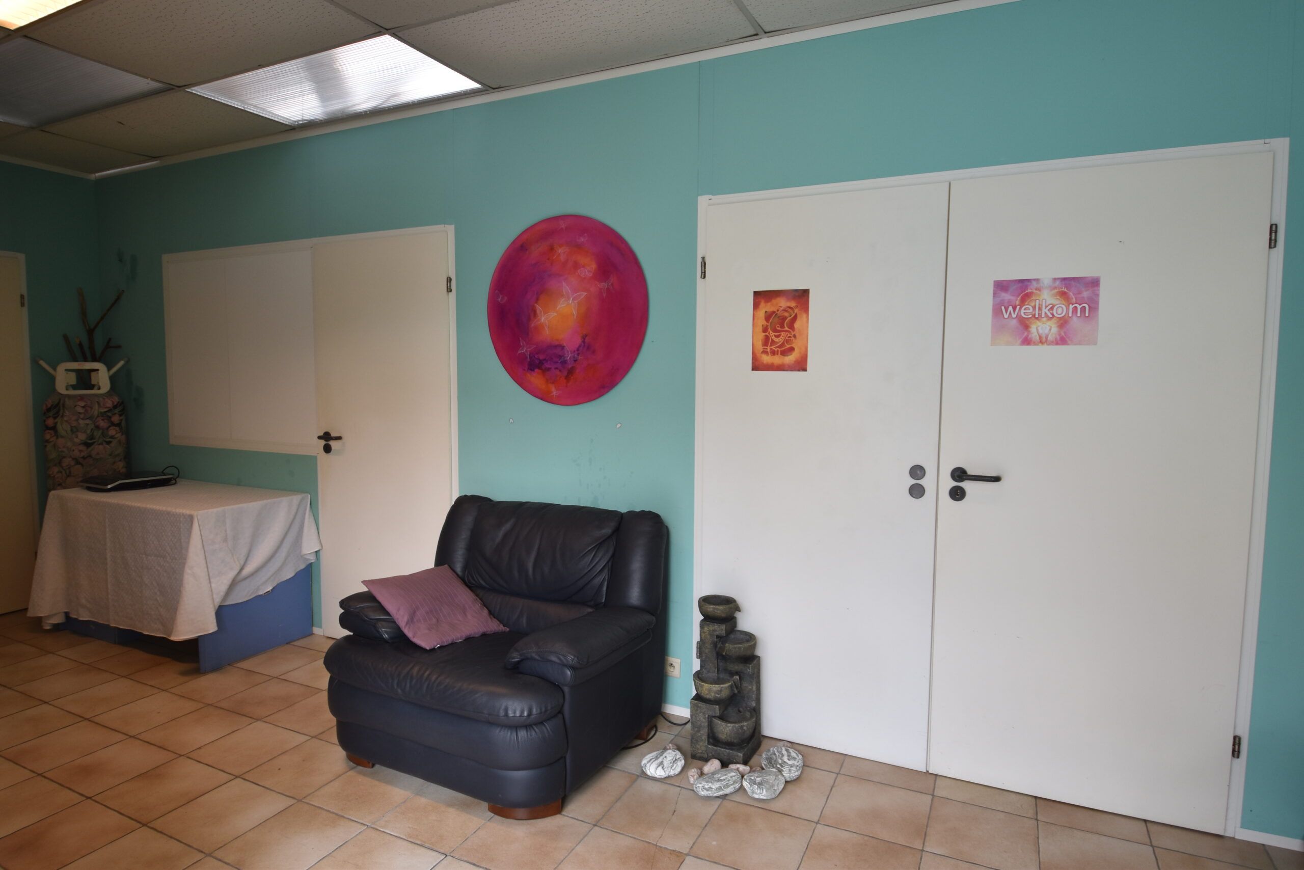 Atelier/praktijk met zeer ruime woonst in Nieuwkerken foto 28