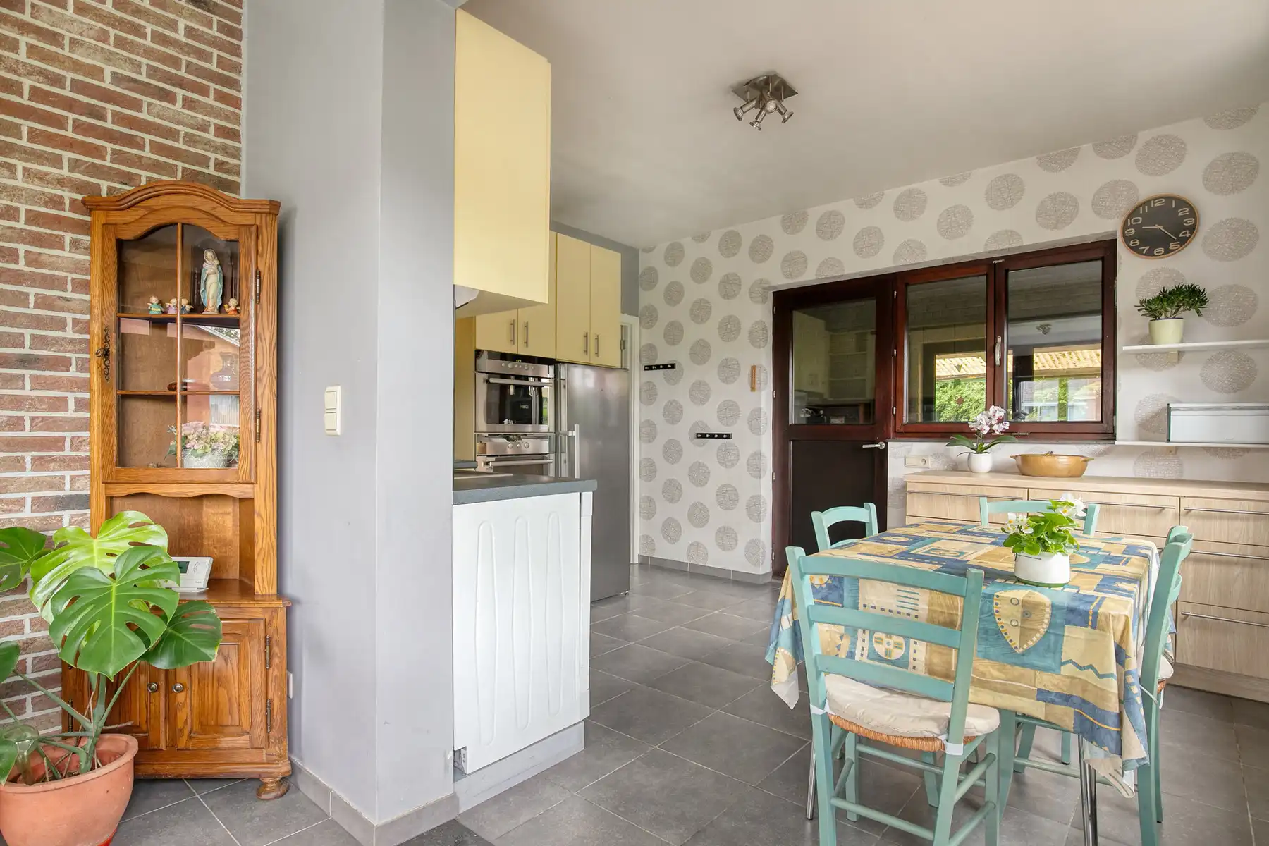Centrum Sint-Martens-Bodegem: rustig gelegen woning foto 7