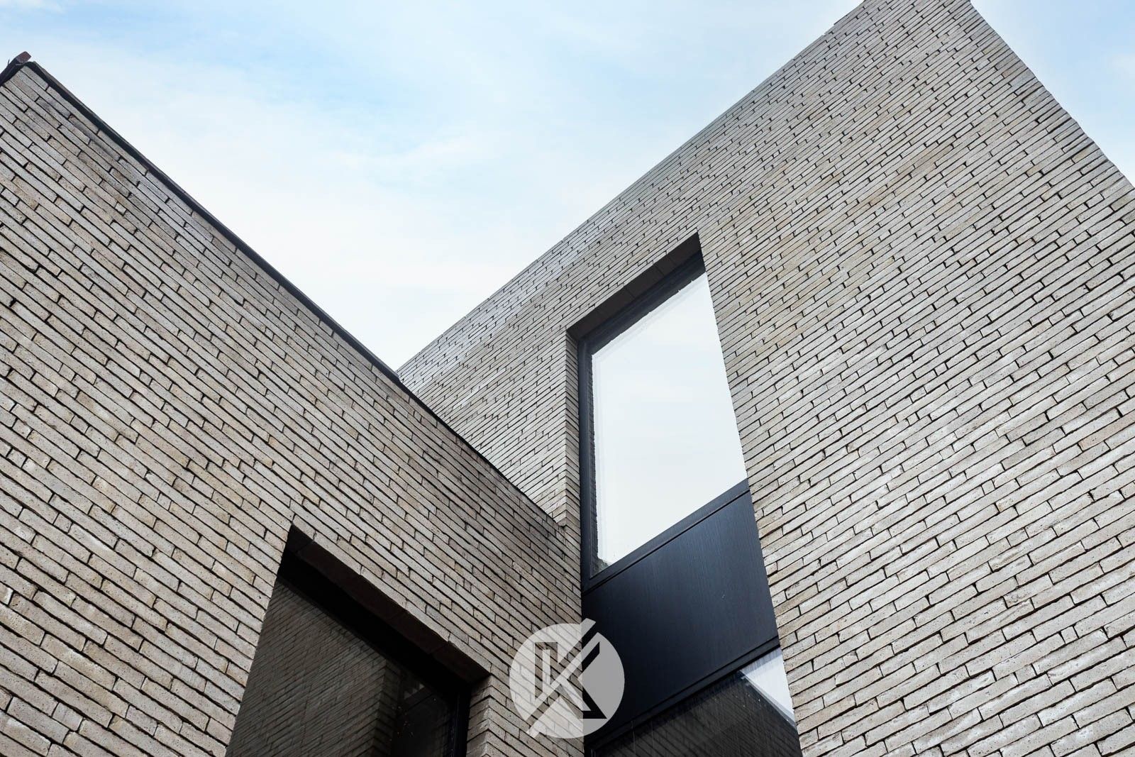 Verder af te werken nieuwbouwwoning met potentieel foto 3