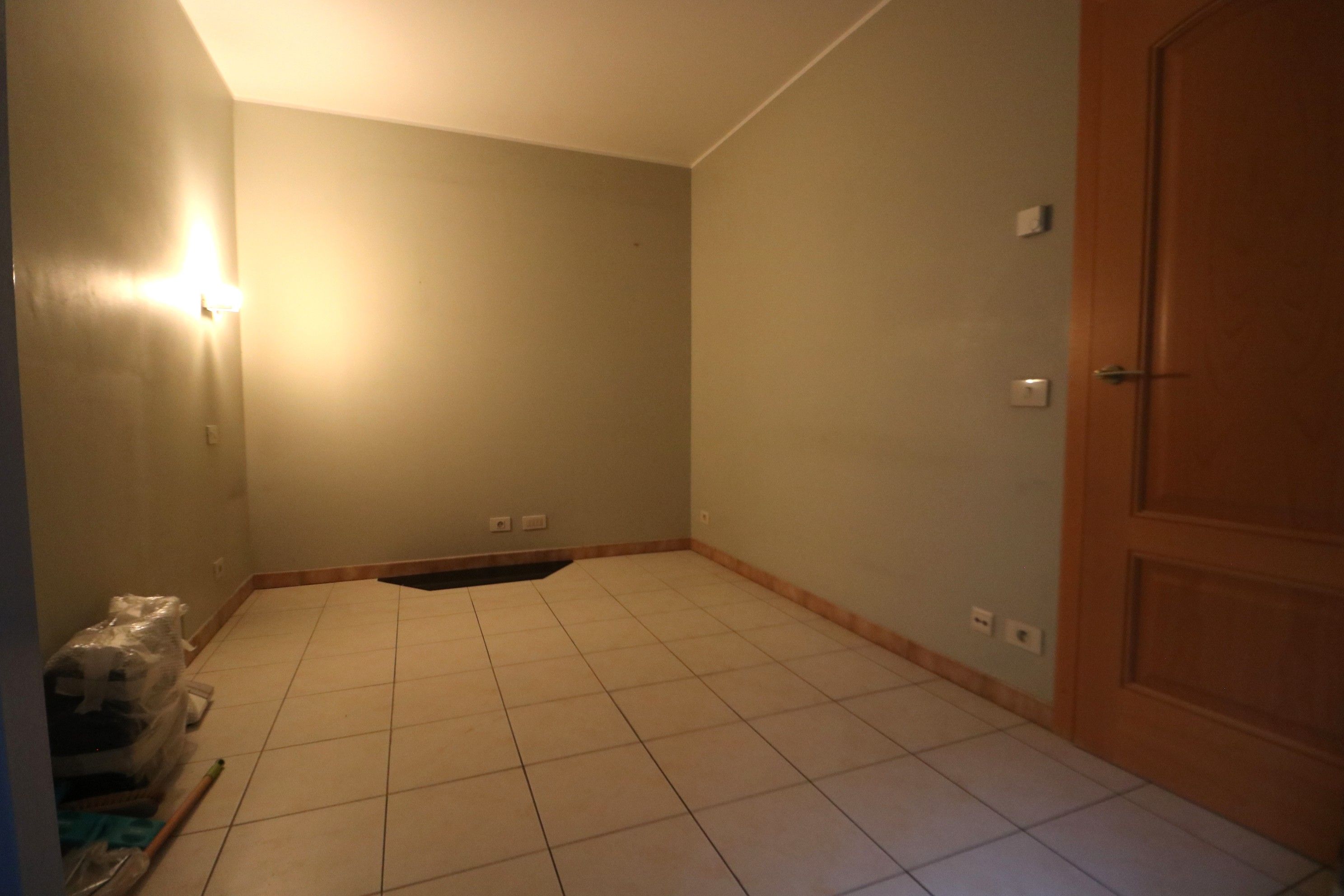 Ruim éénslaapkamerappartement met lateraal zicht op Jachthaven en Zeedijk. foto 5